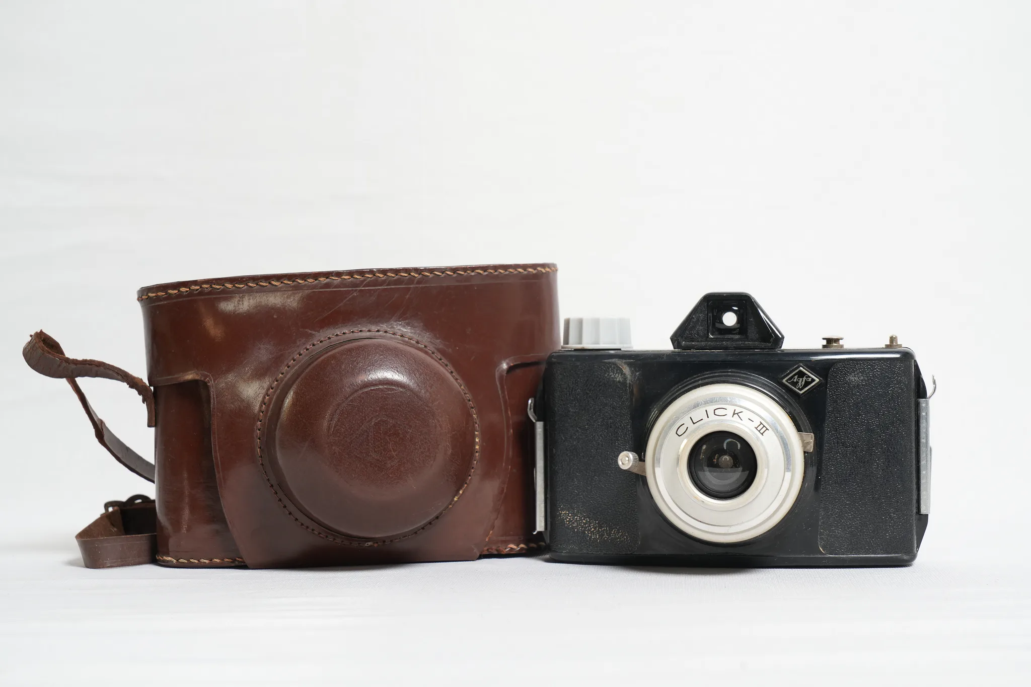Agfa Click-III Vintage Viewfinder Camera — photograph