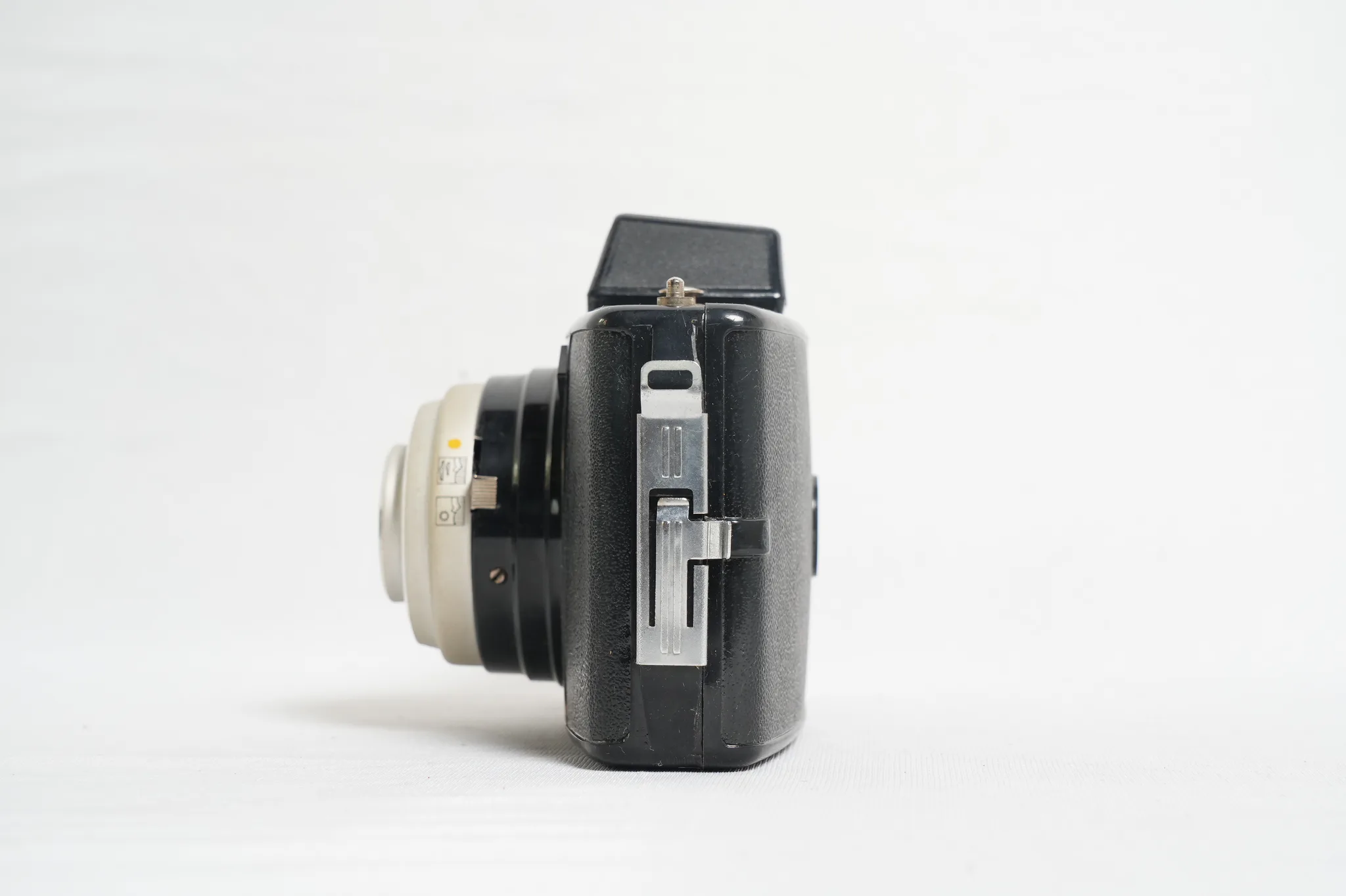 Agfa Click-III Vintage Viewfinder Camera — photograph