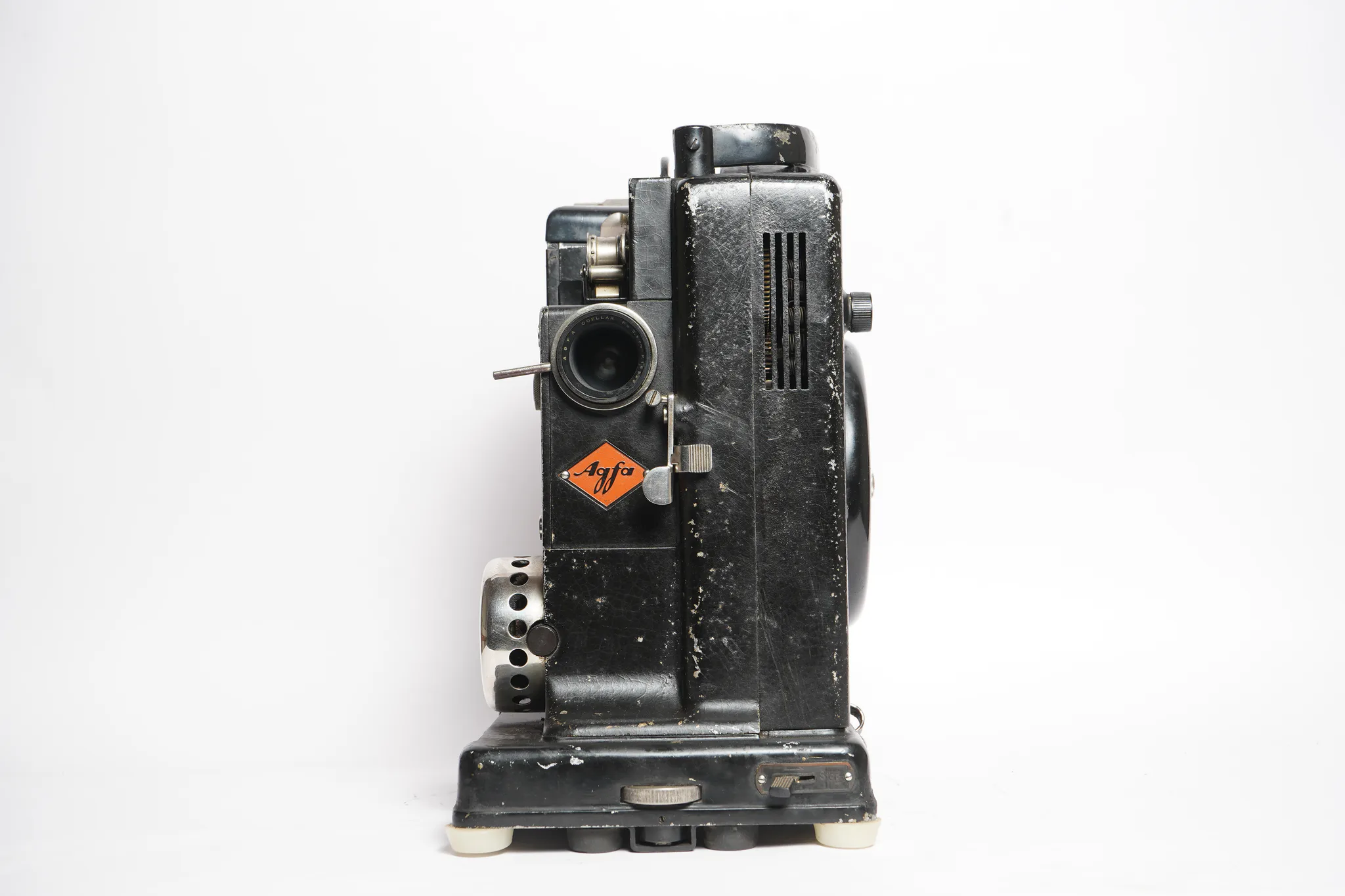 Agfa Movector 16 A.S. 16mm Projector — photograph