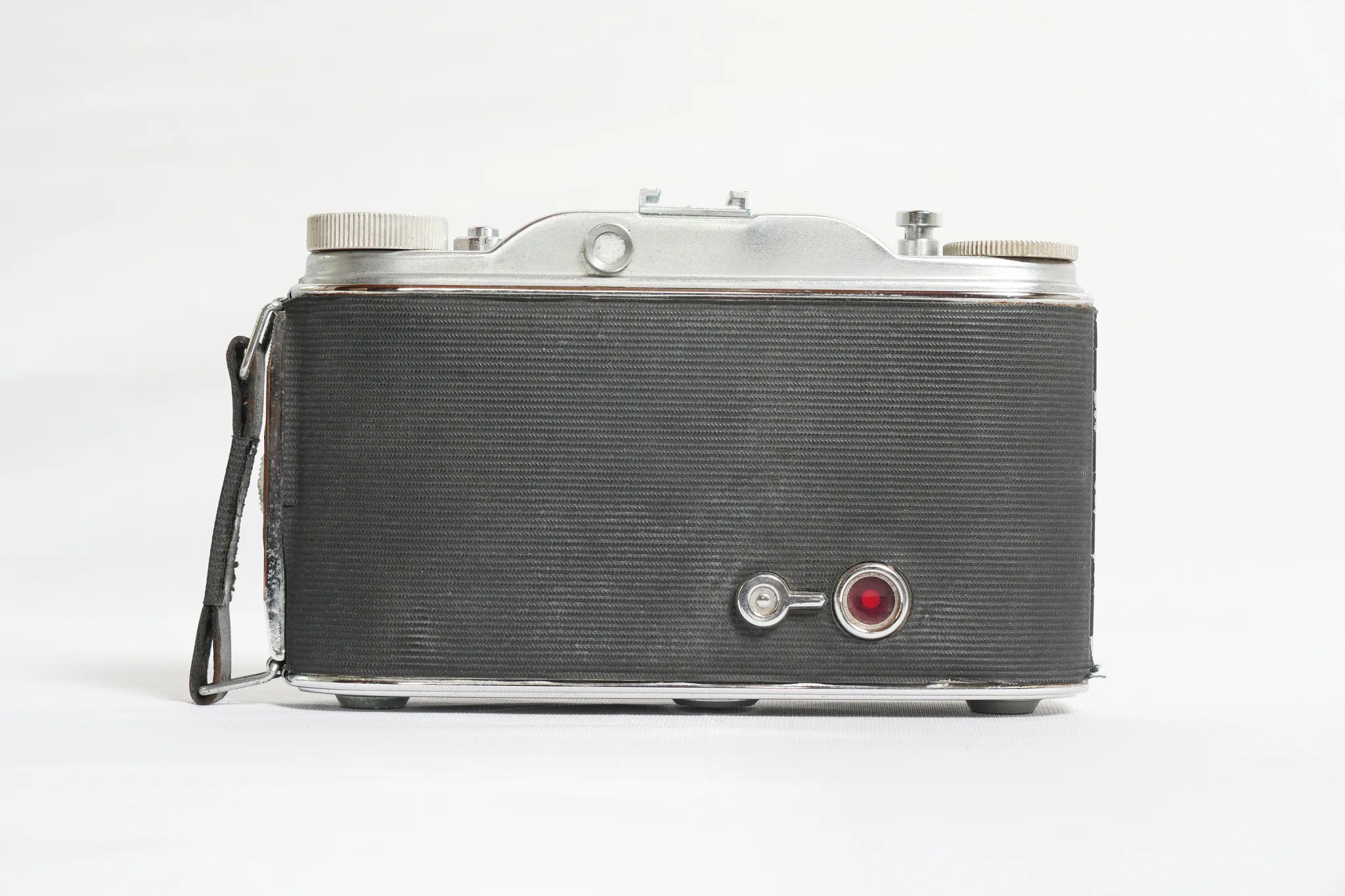 Agfa Record II Vintage Folding Camera — photograph