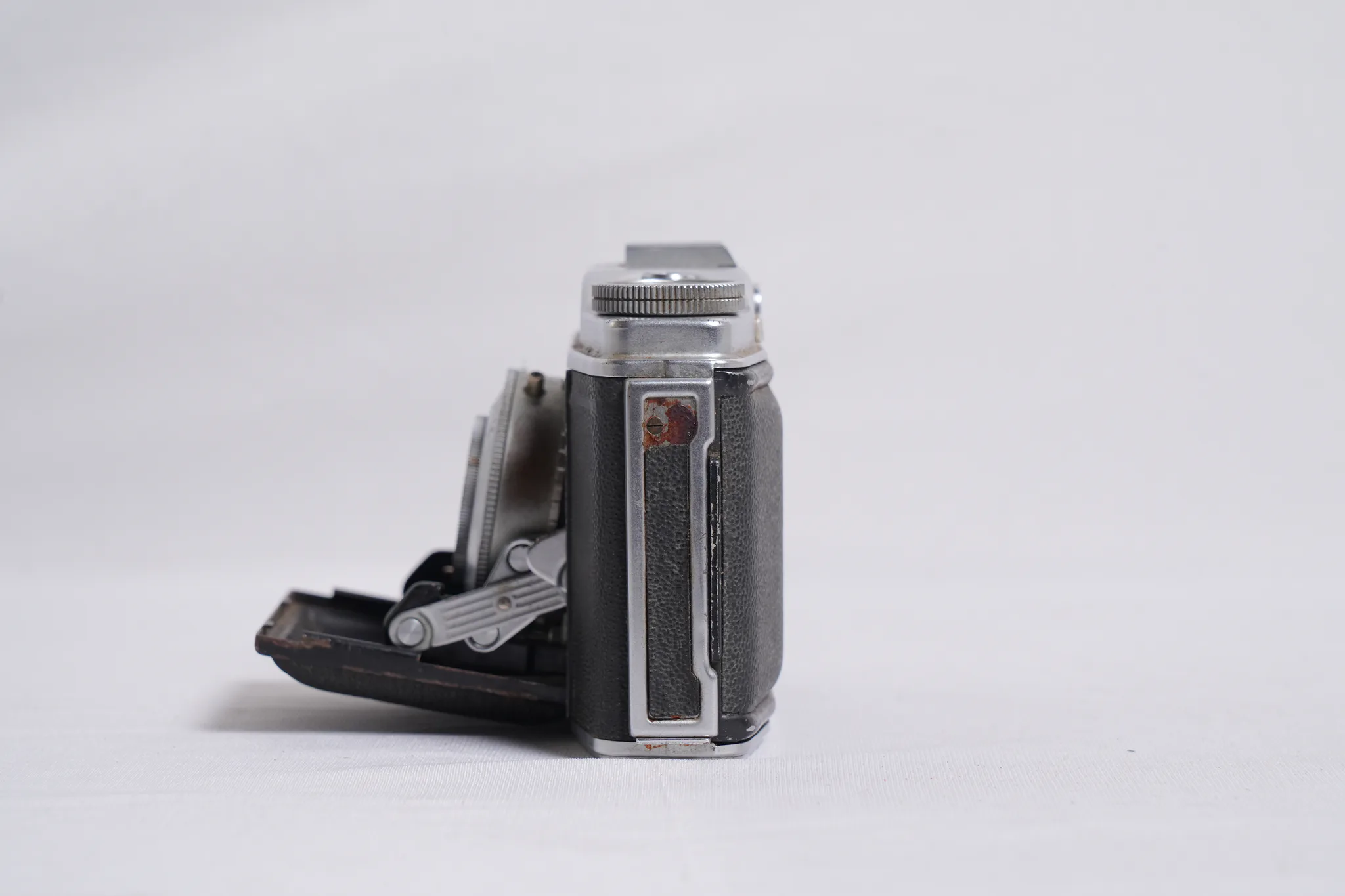 Agfa Solinette Folding Camera with Leather Case — photograph
