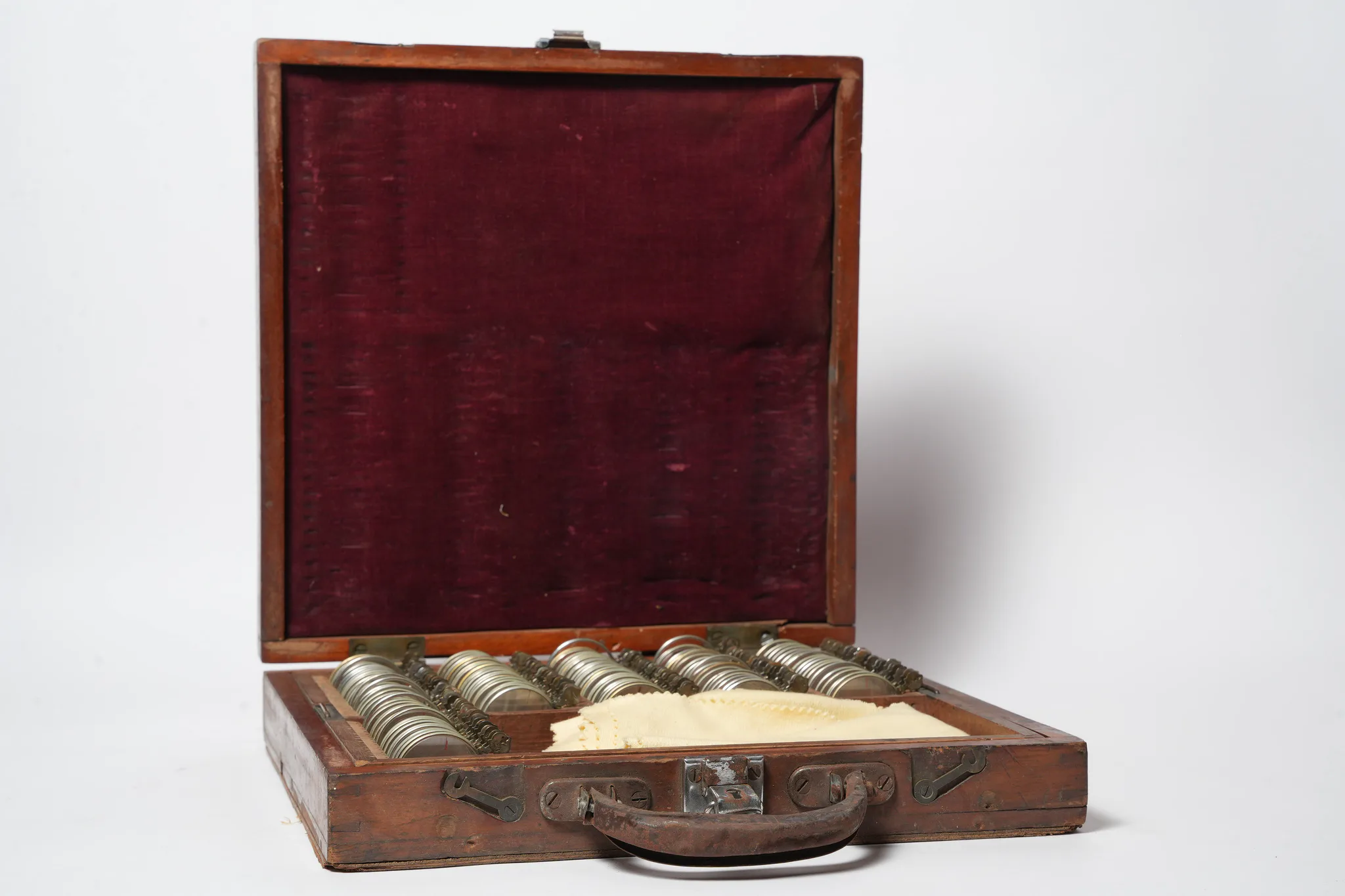 Antique Optician's Trial Lens Set in Timber Case — photograph 3