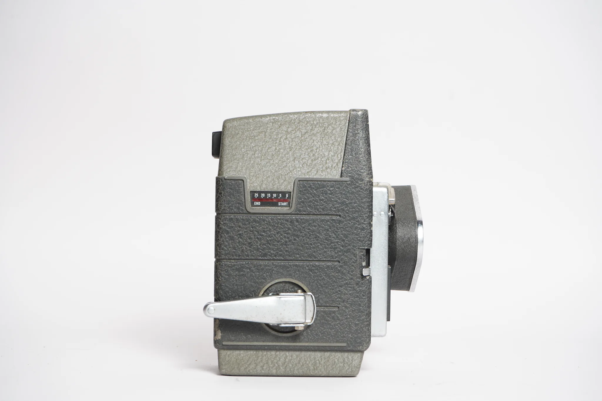 Bell & Howell Electric Eye 8mm Turret Camera — photograph