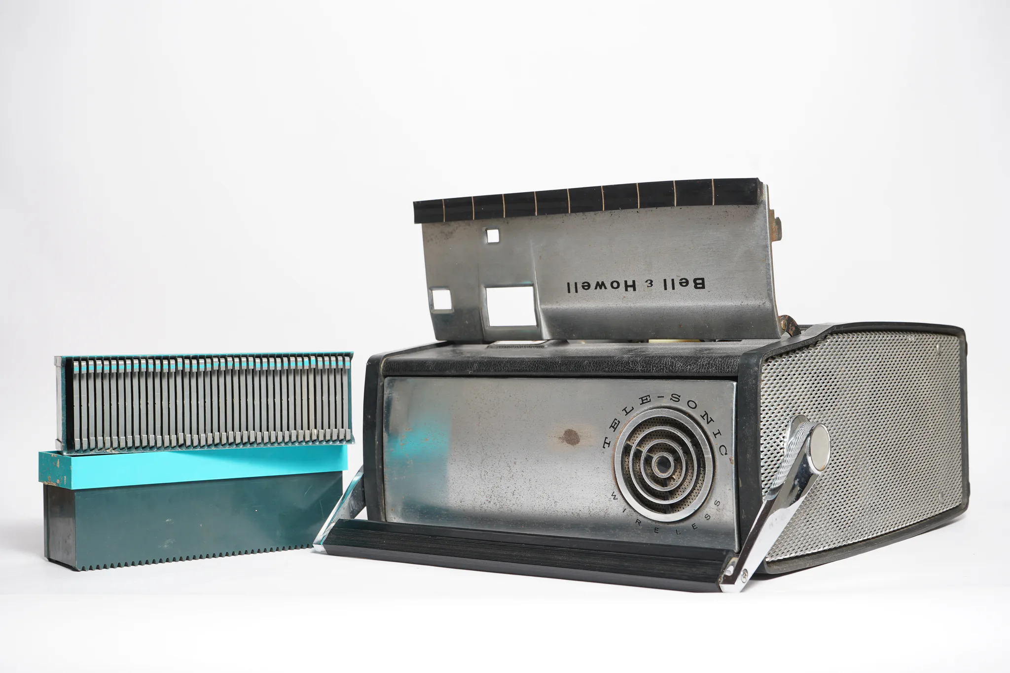 Bell & Howell Tele-Sonic Slide Projector — photograph