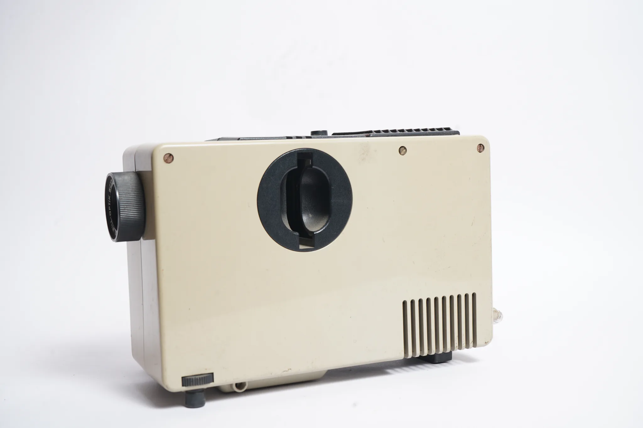 Braun D40 Slide Projector — photograph