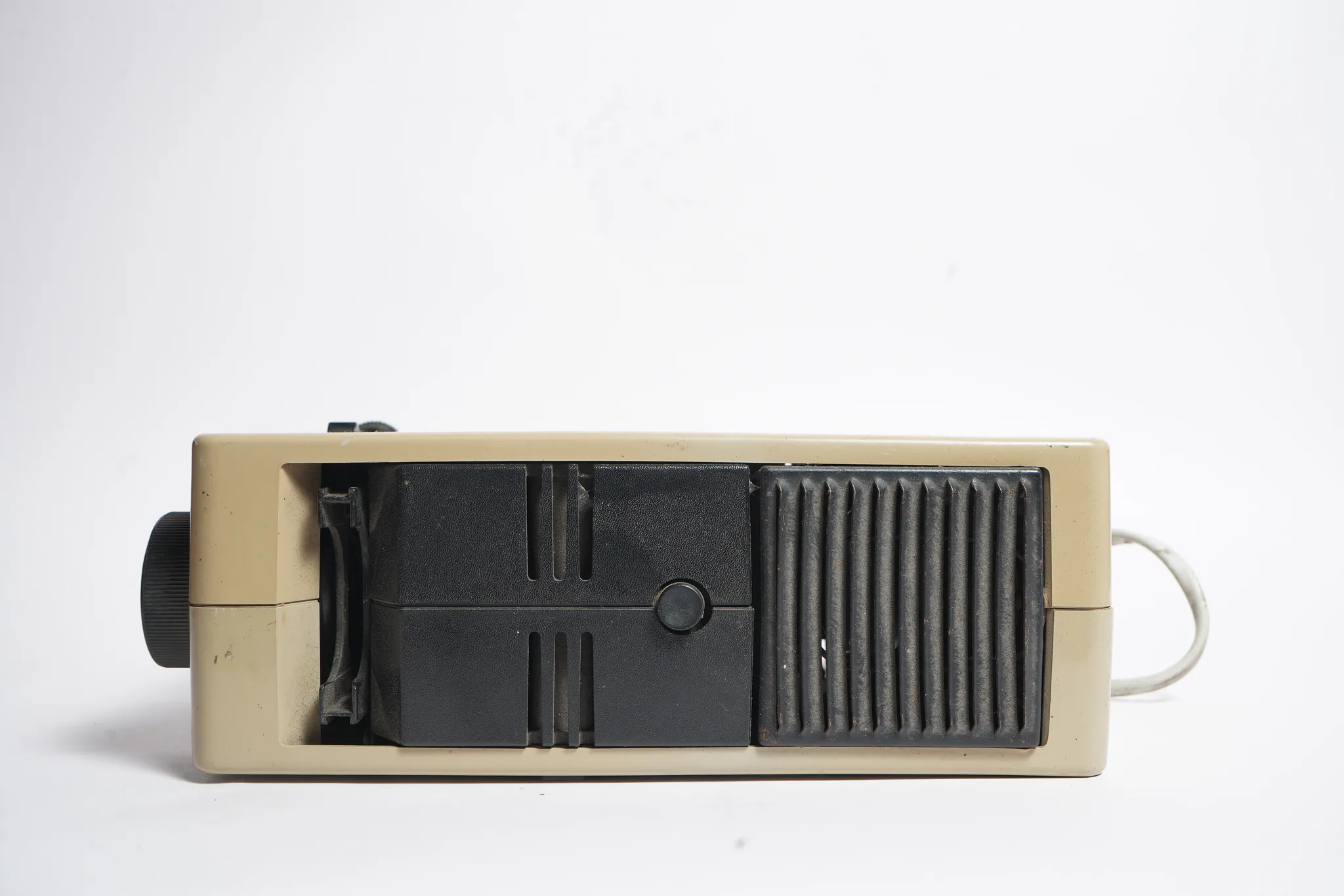 Braun D40 Slide Projector — photograph