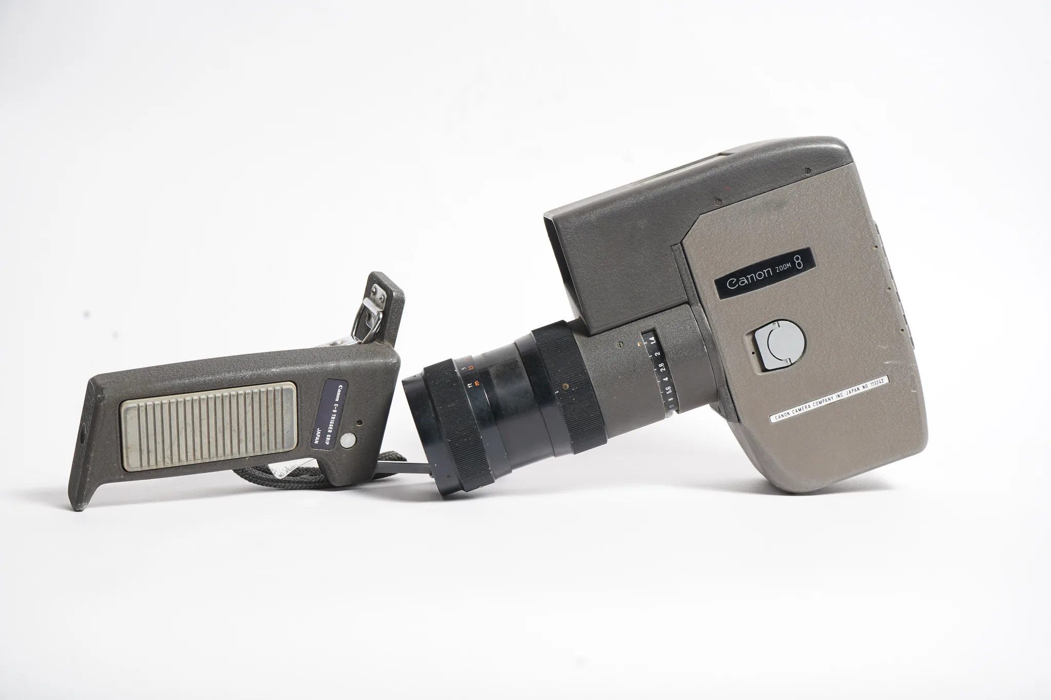 Canon Zoom 8 Cine Camera — photograph