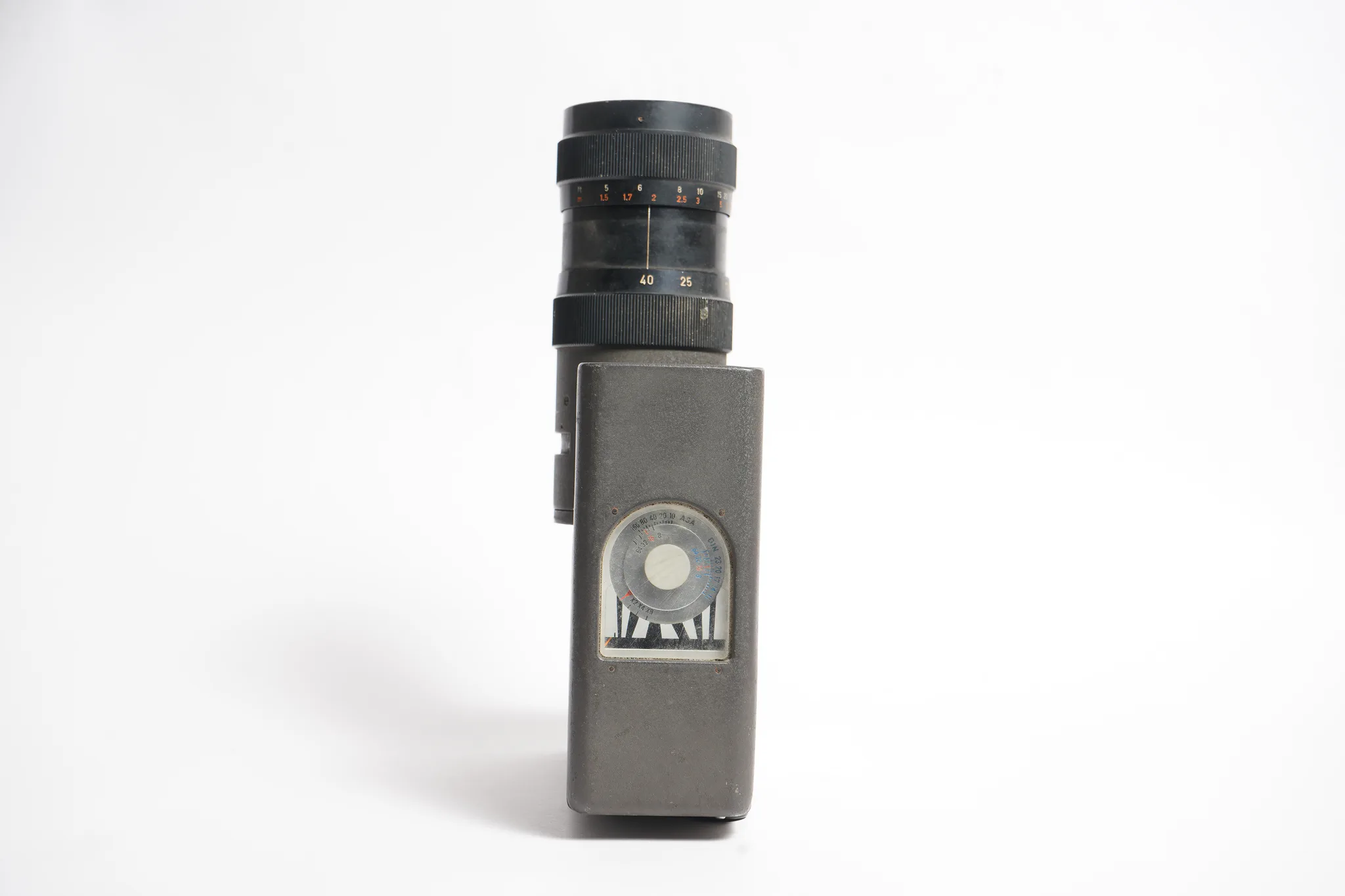 Canon Zoom 8 Cine Camera — photograph