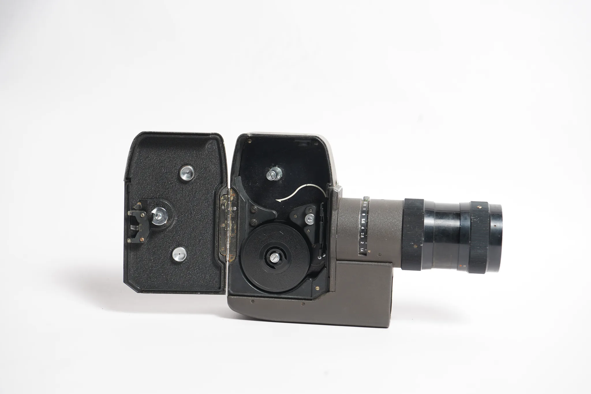Canon Zoom 8 Cine Camera — photograph