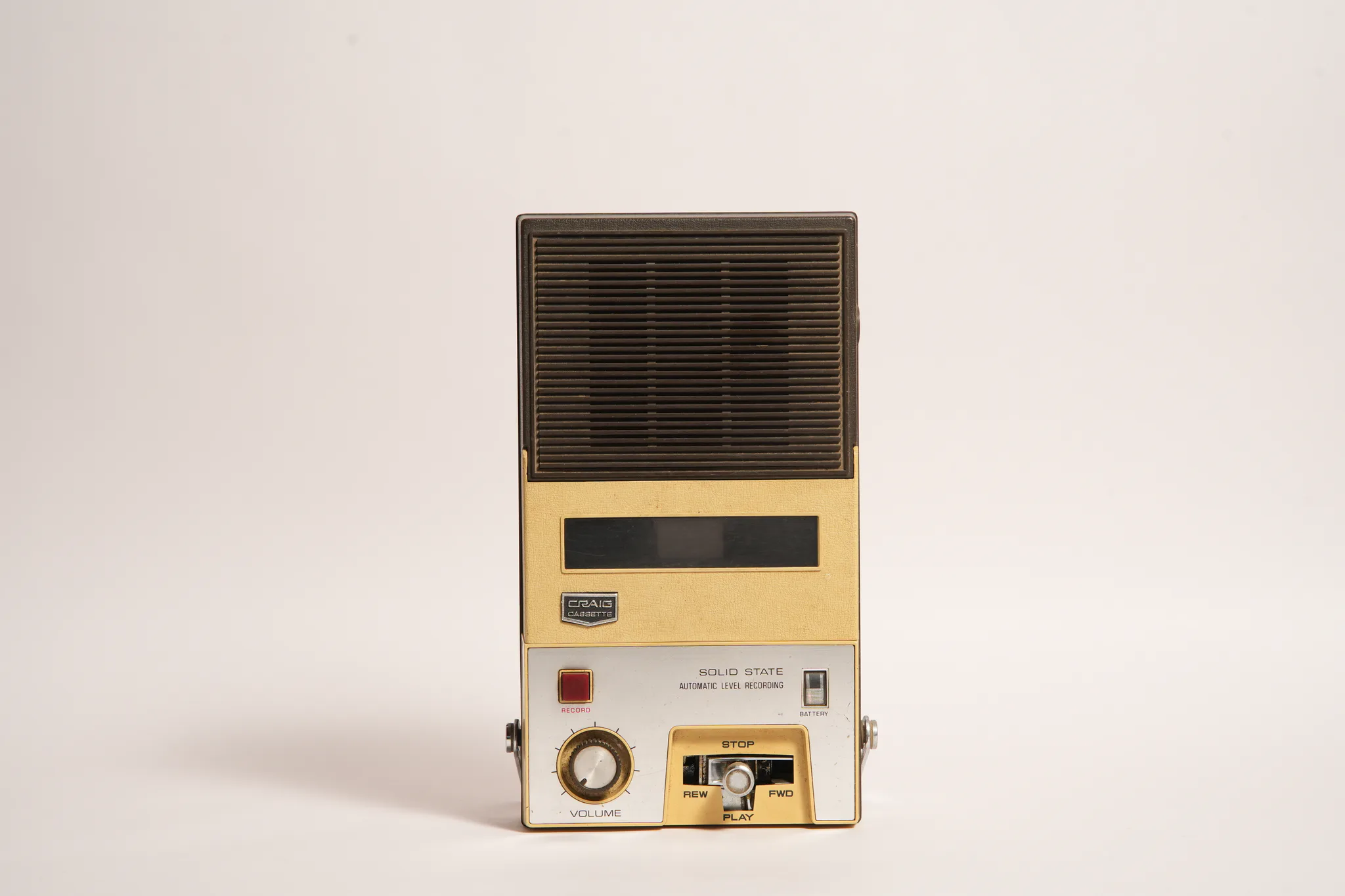 Craig Solid State Portable Cassette Recorder — photograph