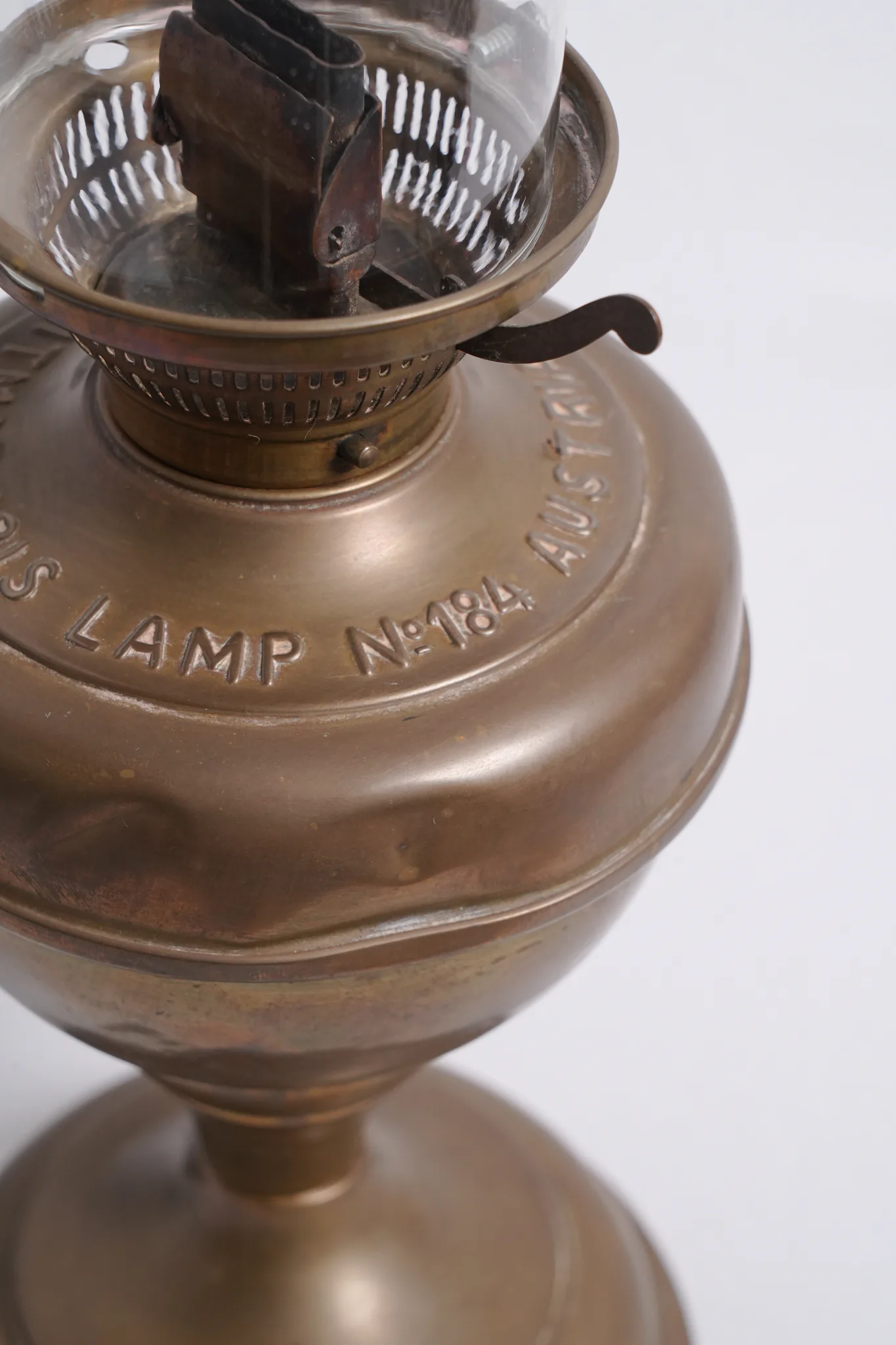 Vintage Dittmar Austrian Make Brass Kerosene Oil Lamp — photograph