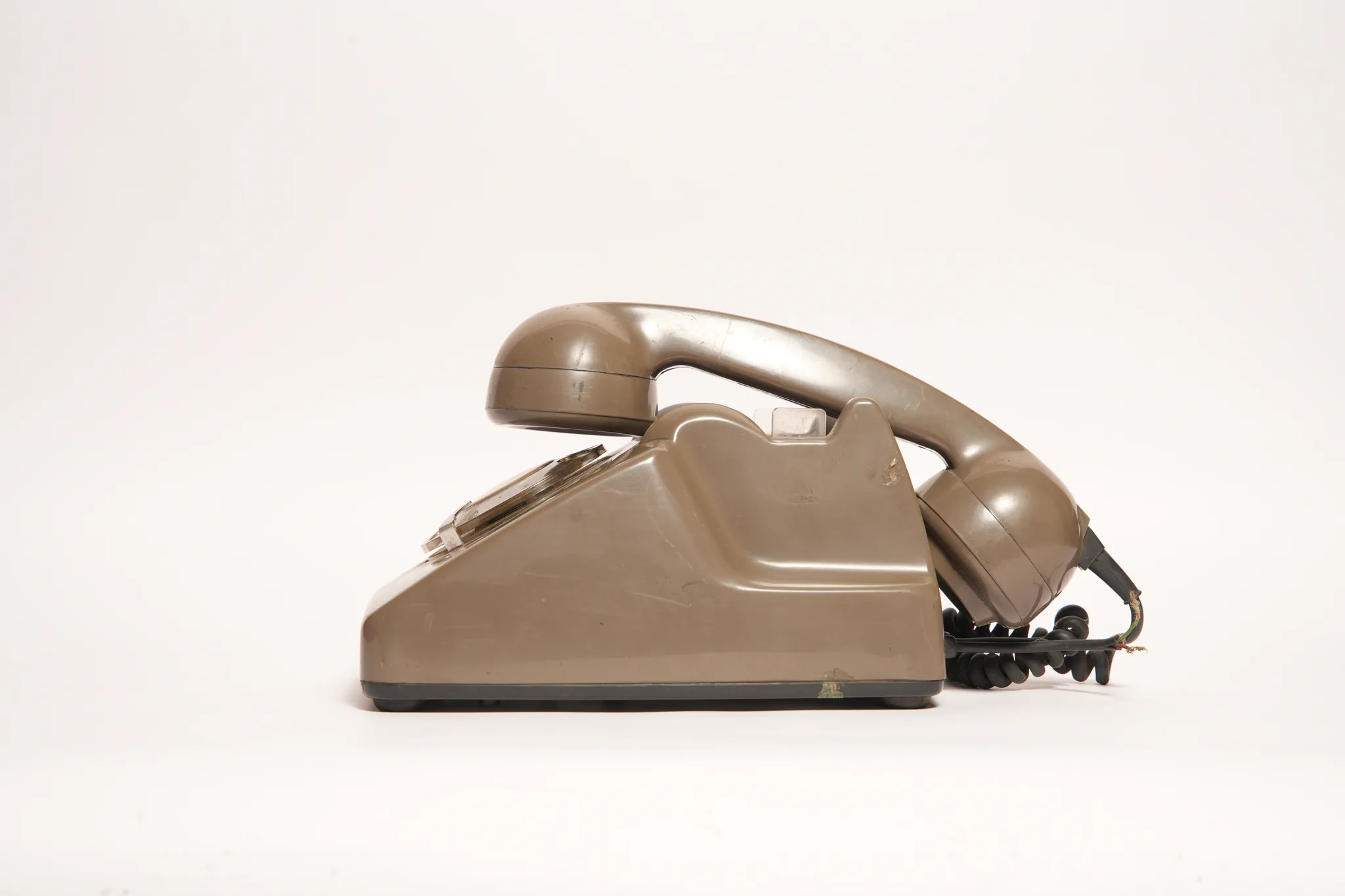 Ericsson Dialog Rotary Telephone (Vintage 1960s Desk Phone) — photograph