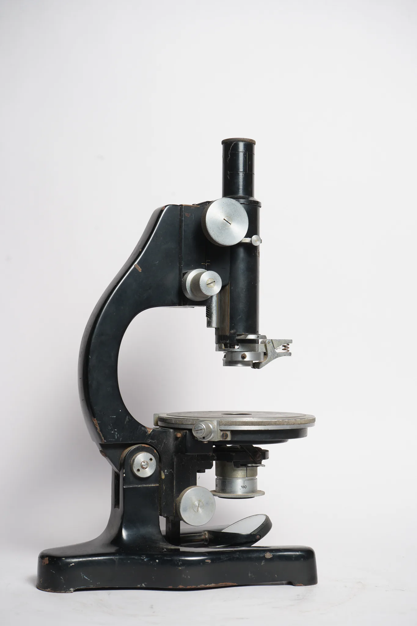 Ernst Leitz Wetzlar Petrographic Polarizing Microscope — photograph