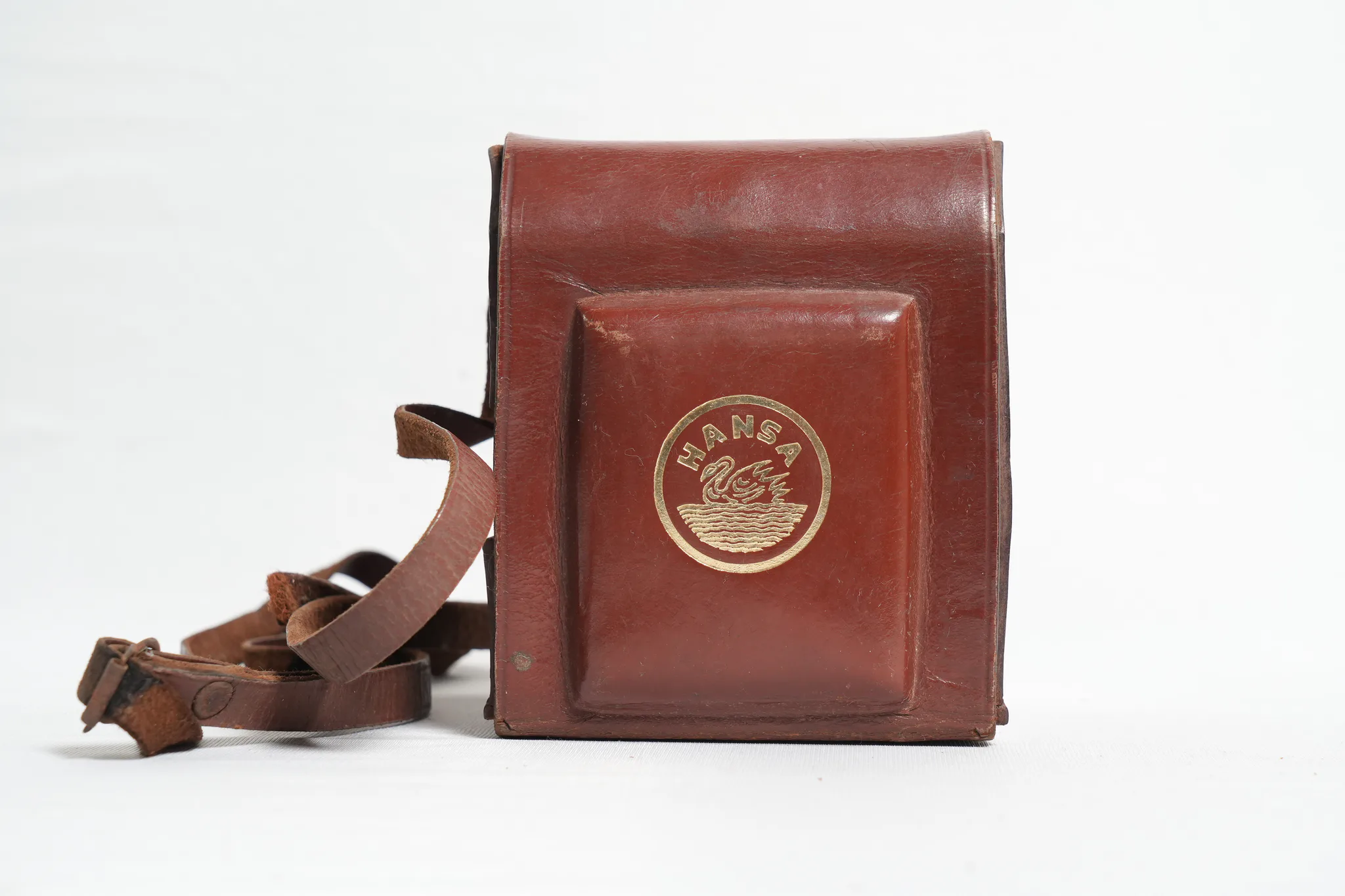 Fulvueflex Synchroflash Vintage TLR Camera — photograph