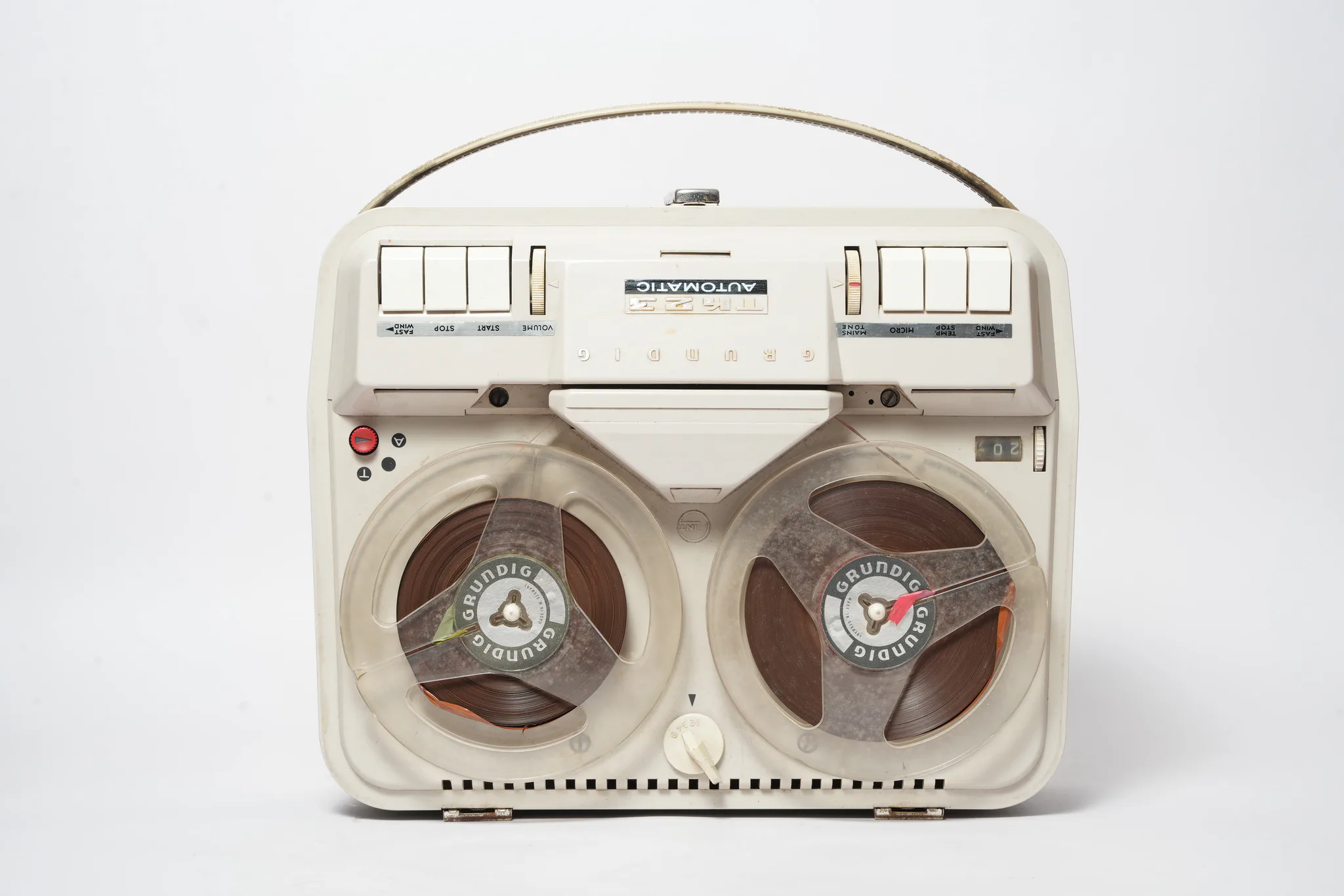 Grundig TK 23 Automatic Ut Reel-to-Reel Recorder — photograph 3