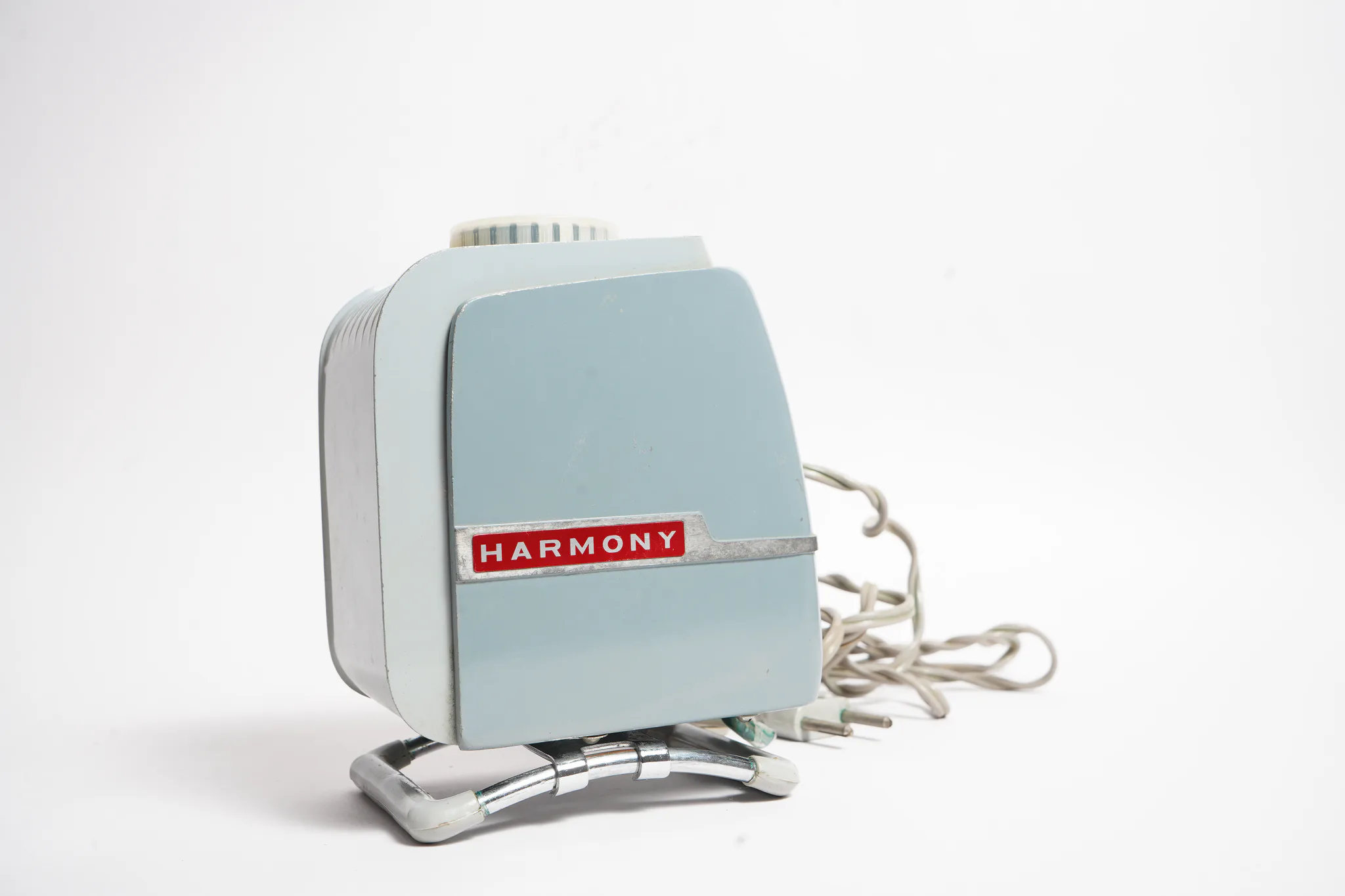 Harmony 35 Slide Projector (Blue Enamel) — photograph