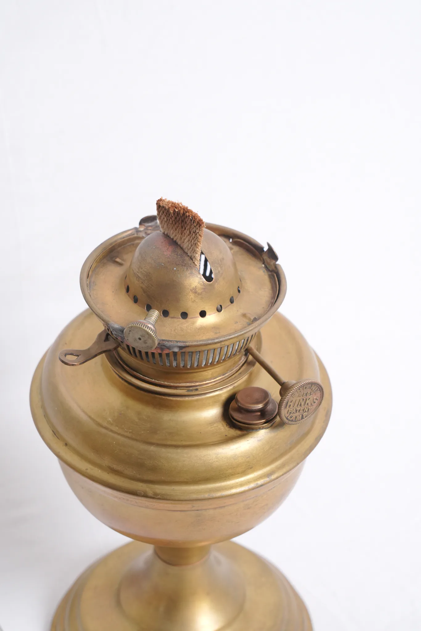 Vintage Hinks Patent Brass Duplex Oil Lamp with Glass Chimney — photograph