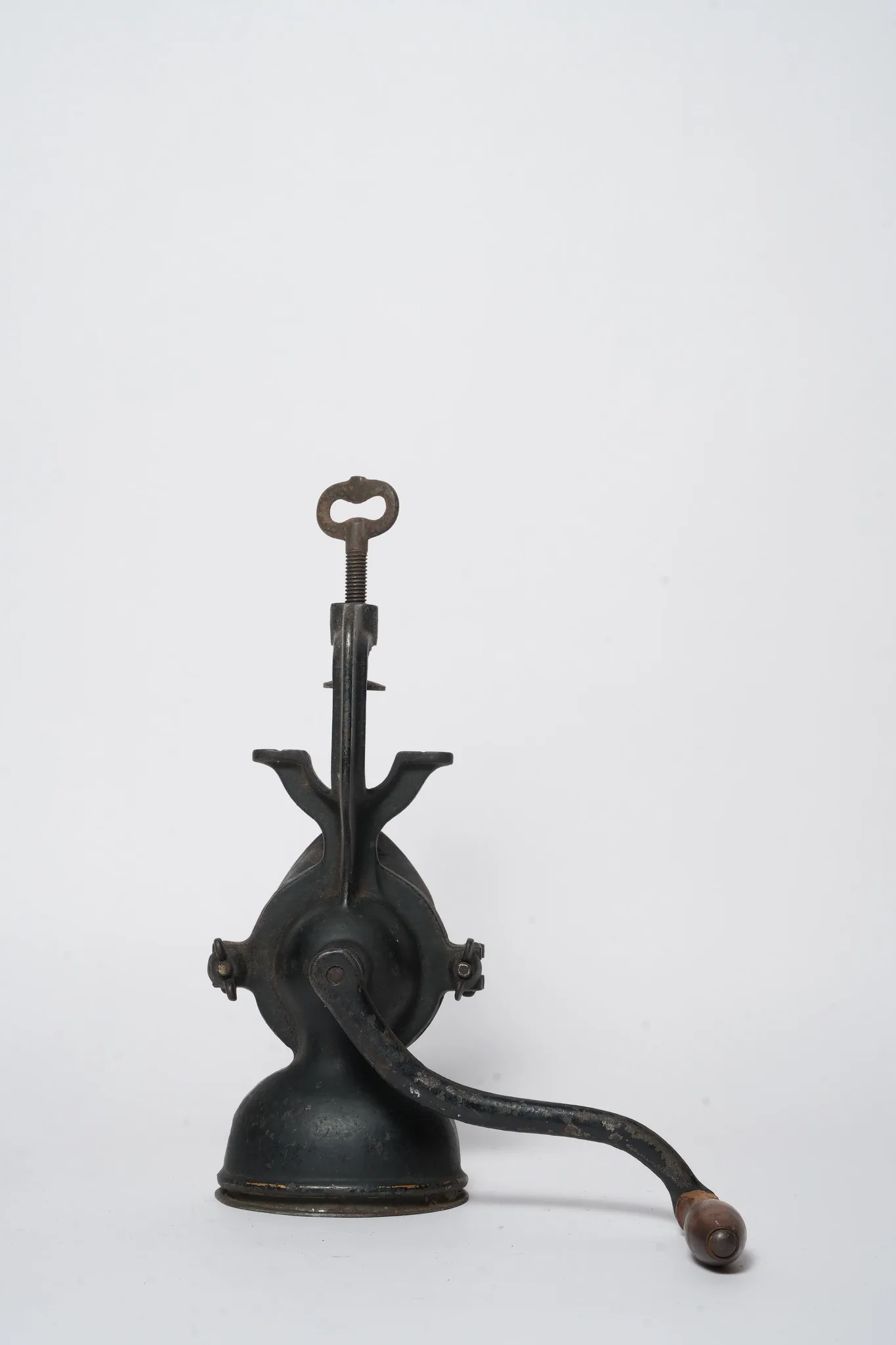 Husqvarna No. 4 Cast Iron Table Clamp Coffee Grinder — photograph 1