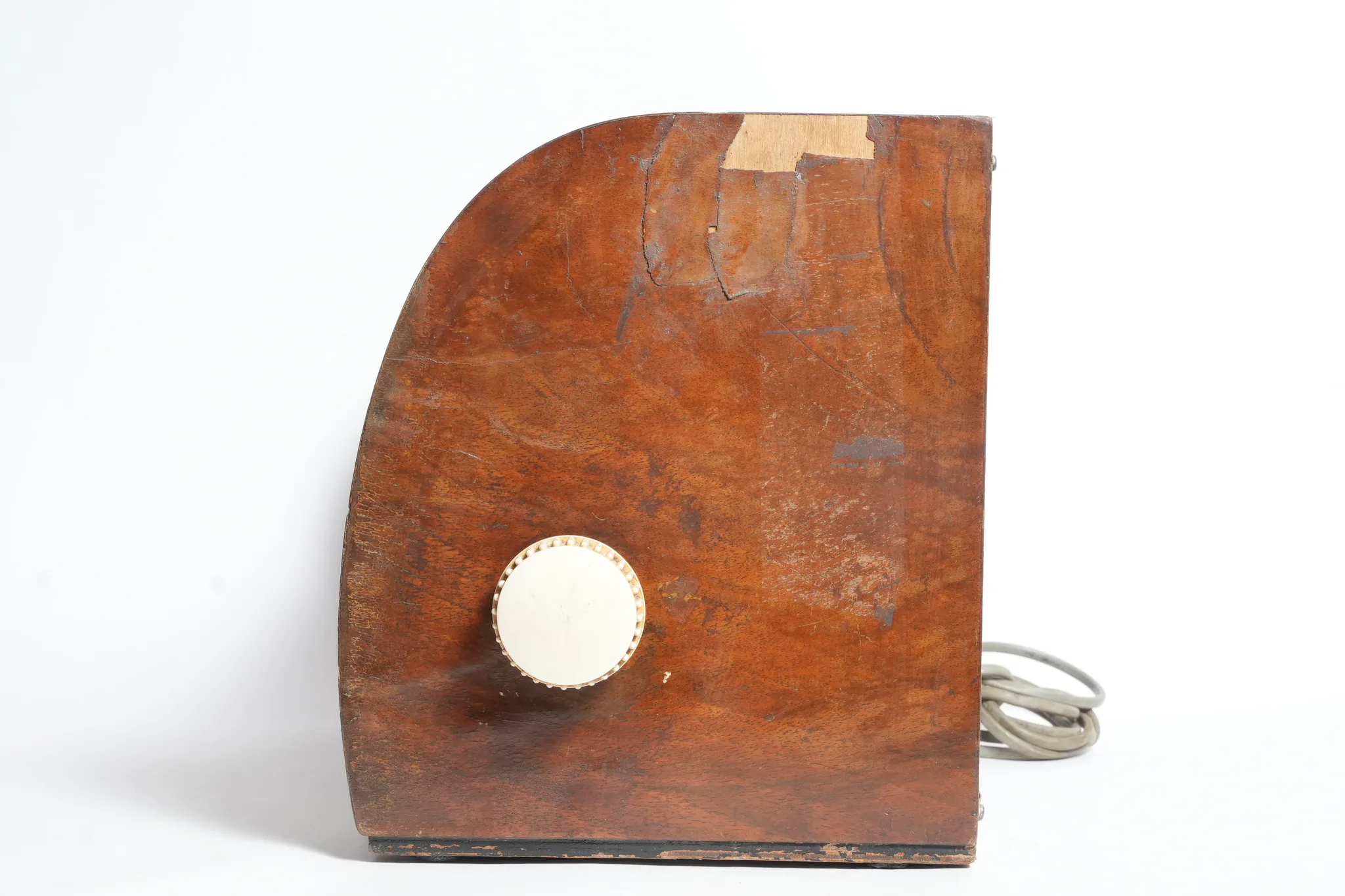 Jhankar Three-Band Wooden Valve Table Radio — photograph 4