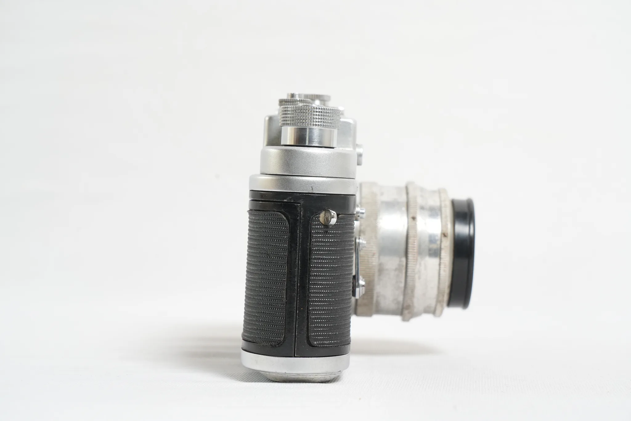 KMZ Zorki-4 35mm Rangefinder Camera with Case — photograph 4