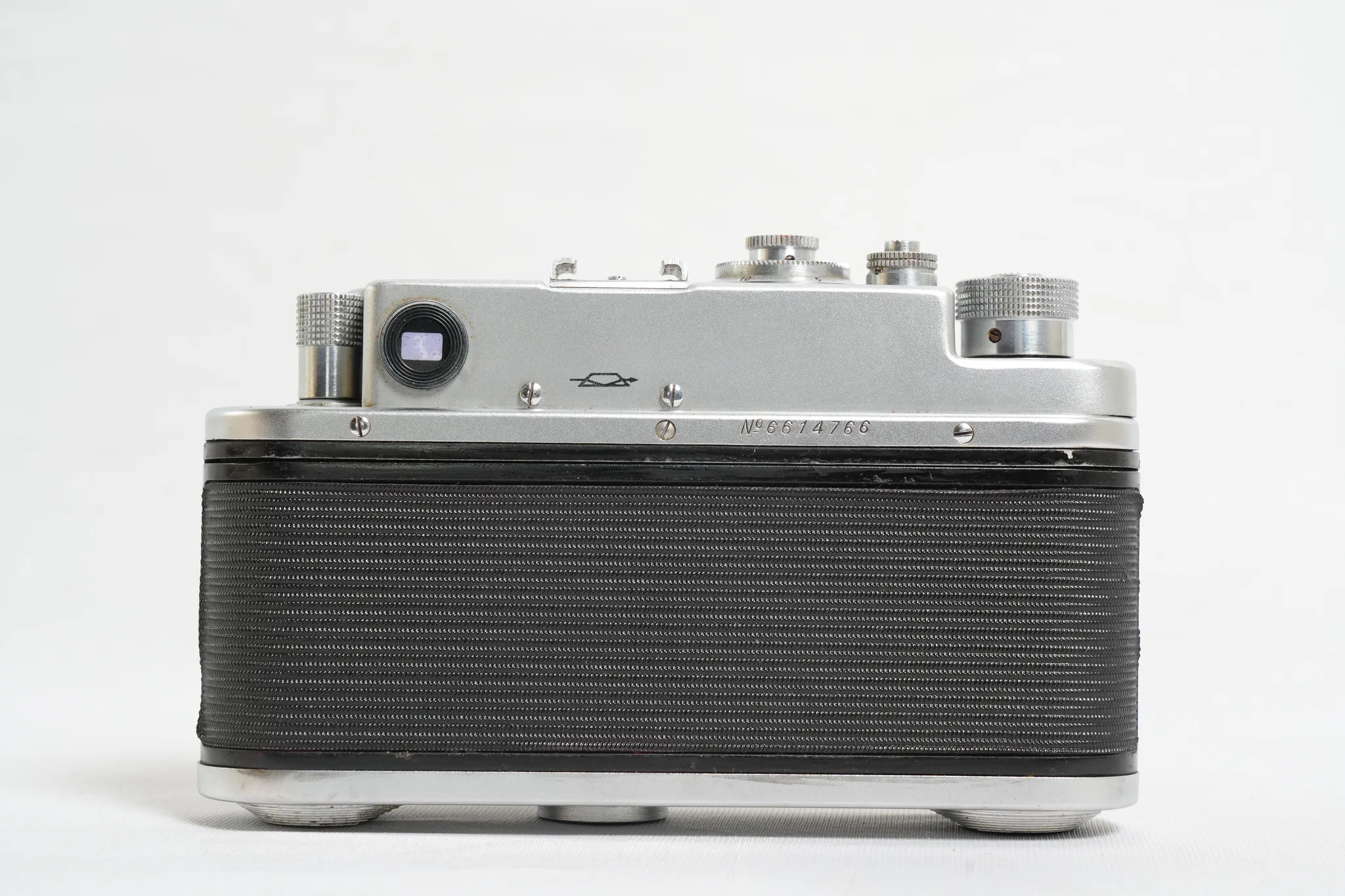 KMZ Zorki-4 35mm Rangefinder Camera with Case — photograph 5