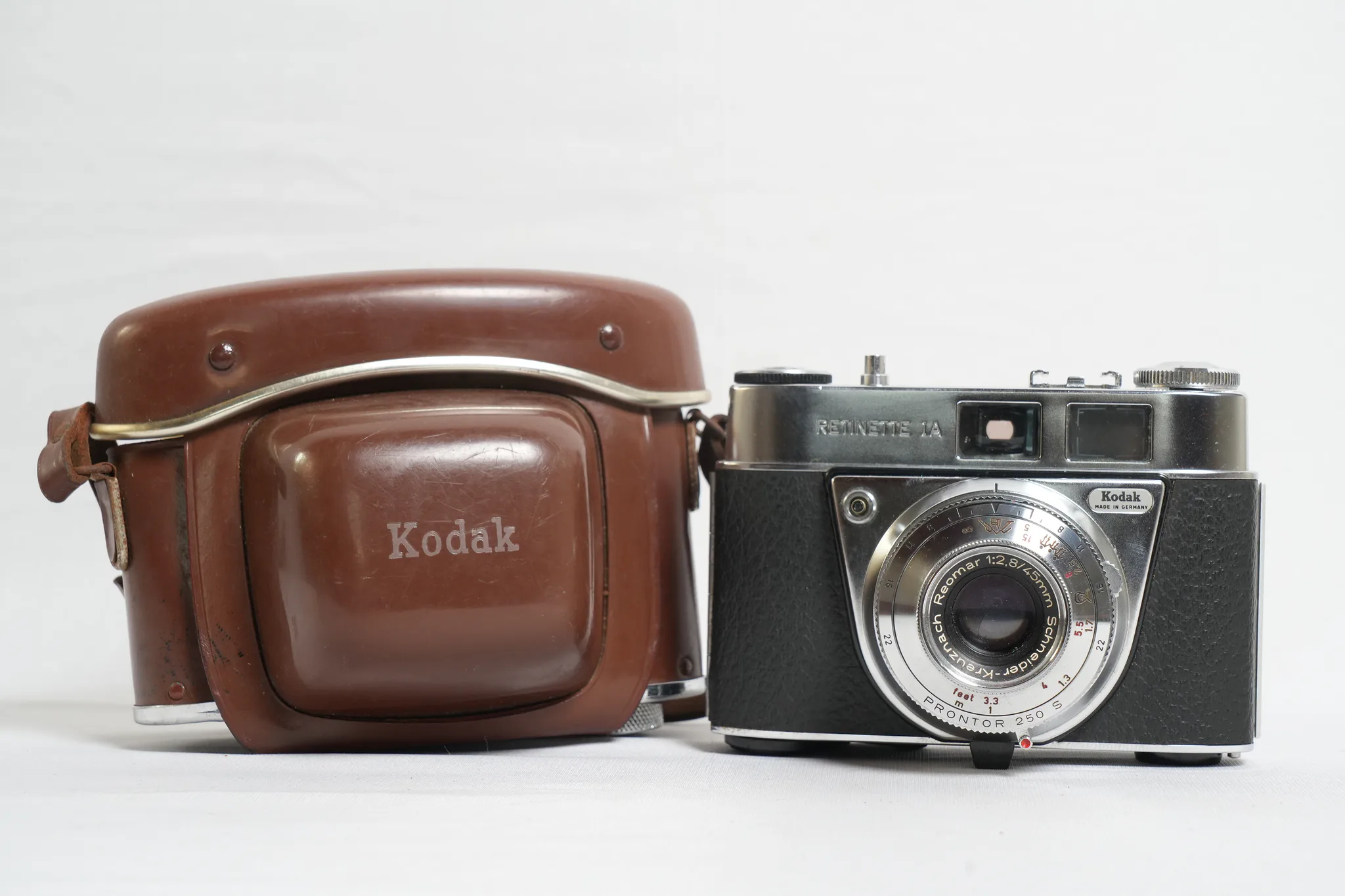 Kodak Retinette 1A Vintage Folding Camera — photograph
