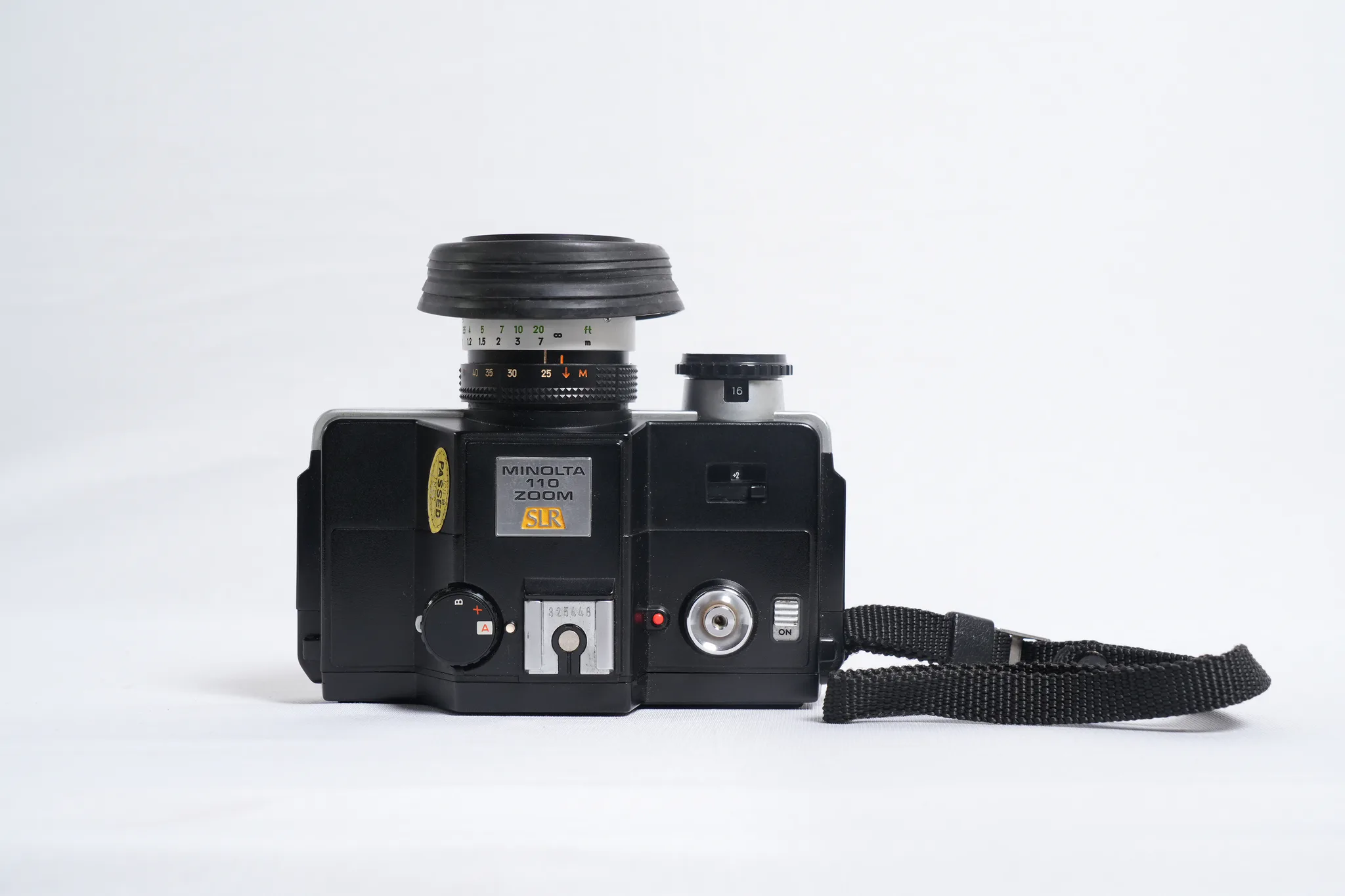 Minolta 110 Zoom SLR Vintage Camera — photograph