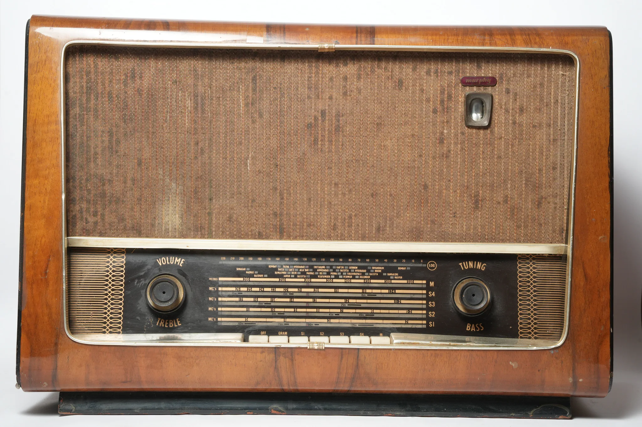 Murphy 5-Band Tabletop Valve Radio Receiver — photograph 2