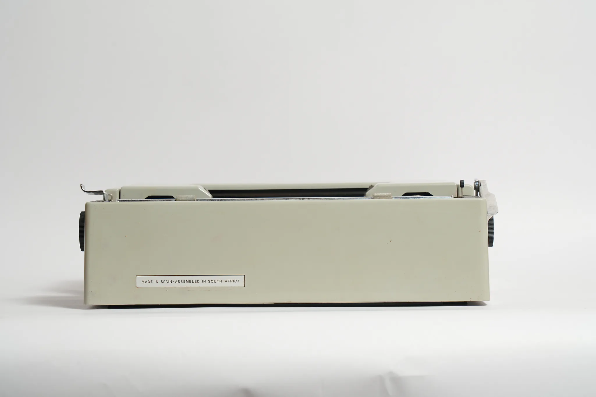 Olivetti Dora Typewriter with Teal Travel Case — photograph