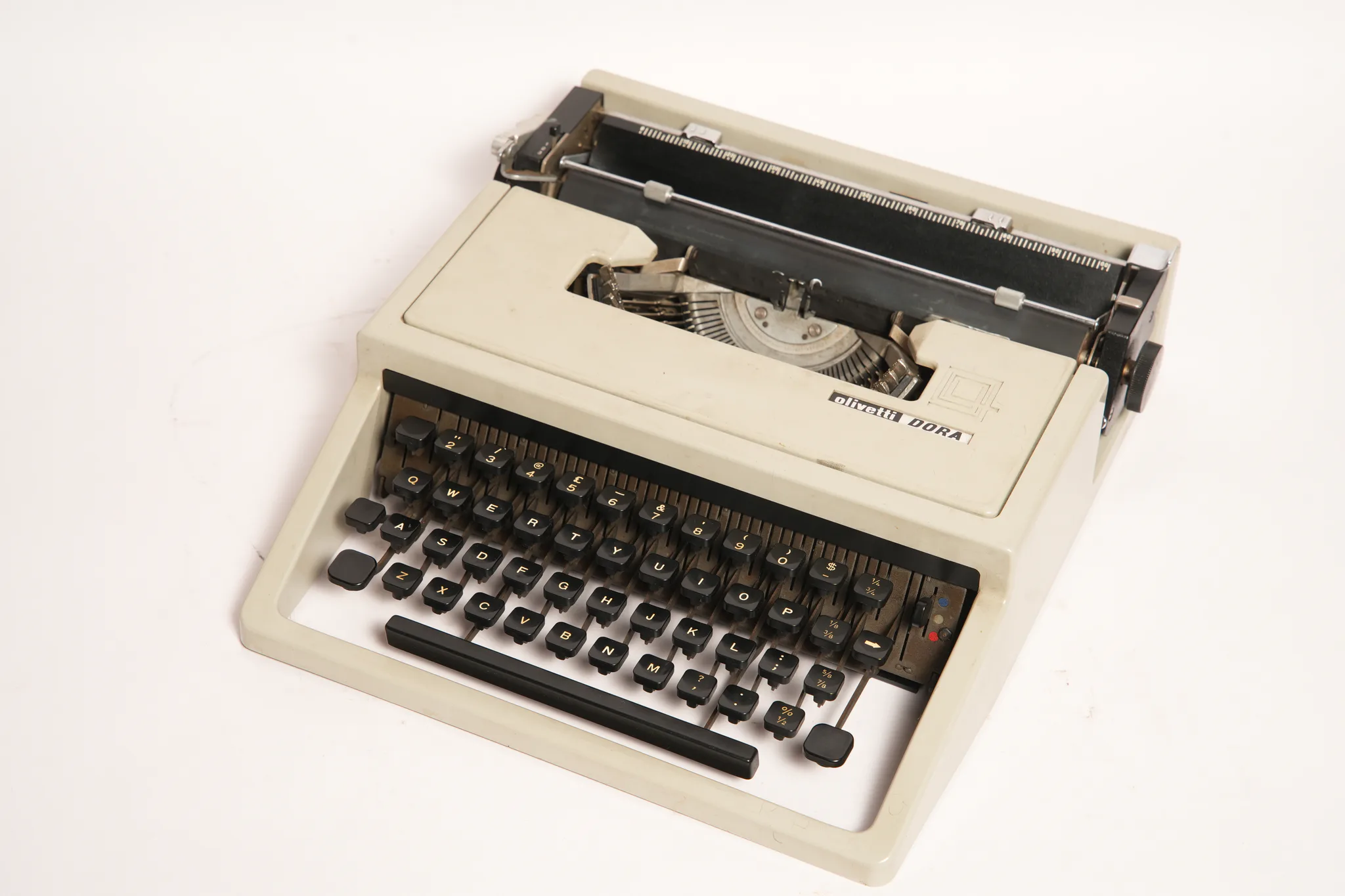 Olivetti Dora Vintage Portable Typewriter