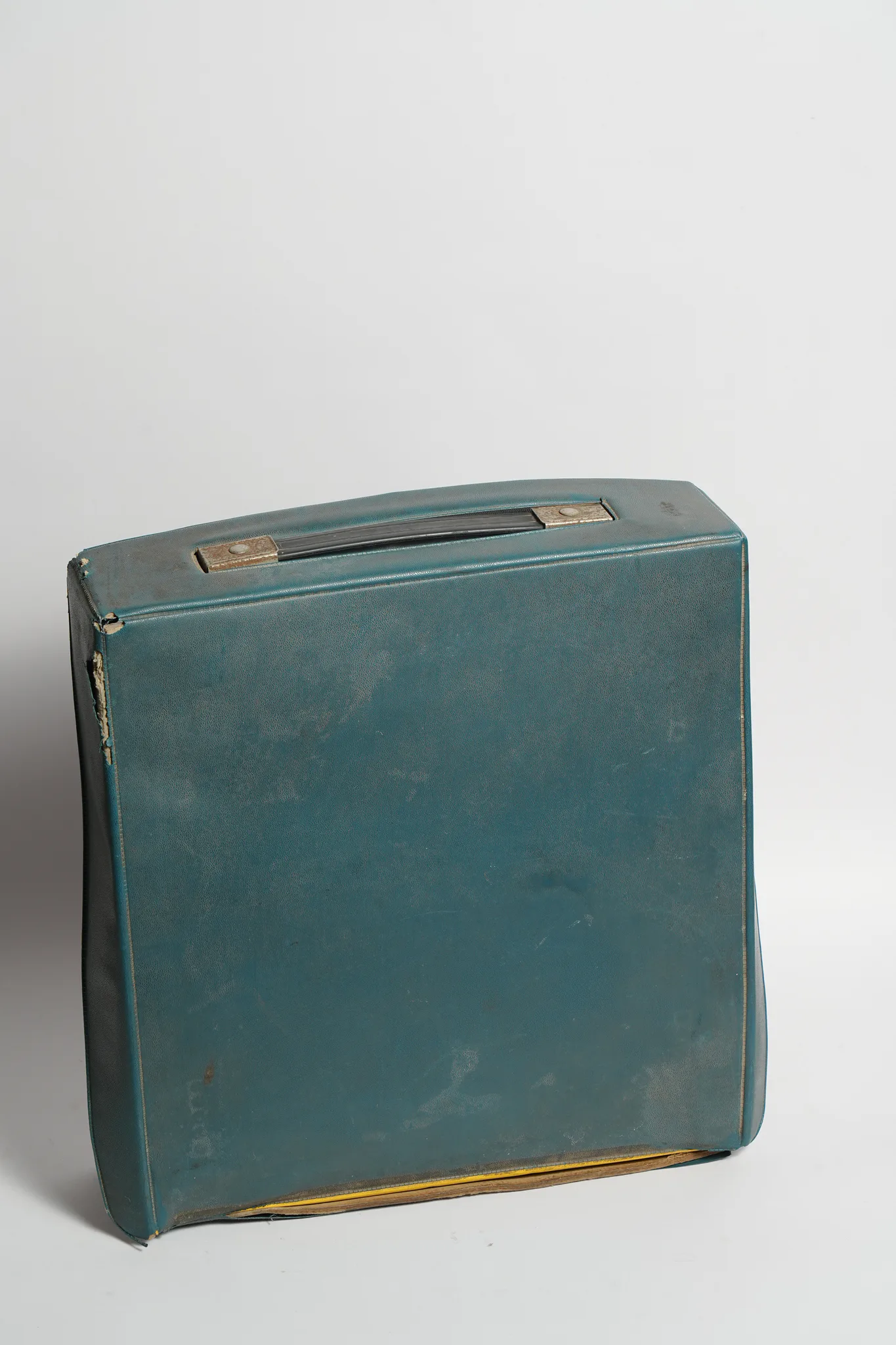 Olivetti Underwood Lettera 31 Portable Typewriter — photograph