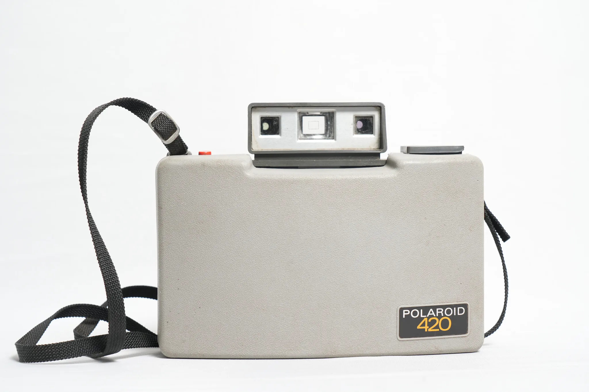 Polaroid Automatic 420 Land Camera — photograph 1