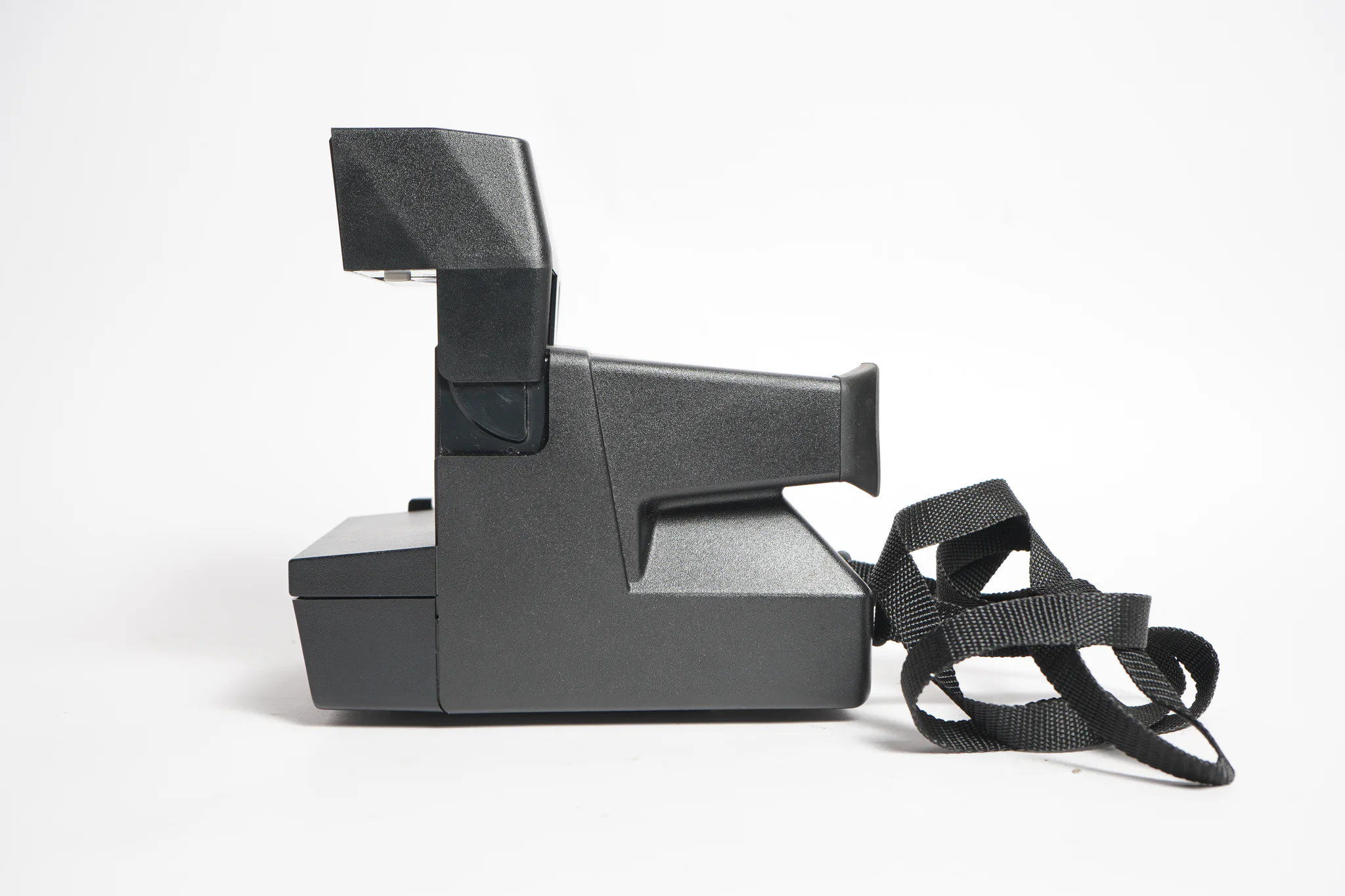 Polaroid Sun 660 Autofocus Land Camera — photograph