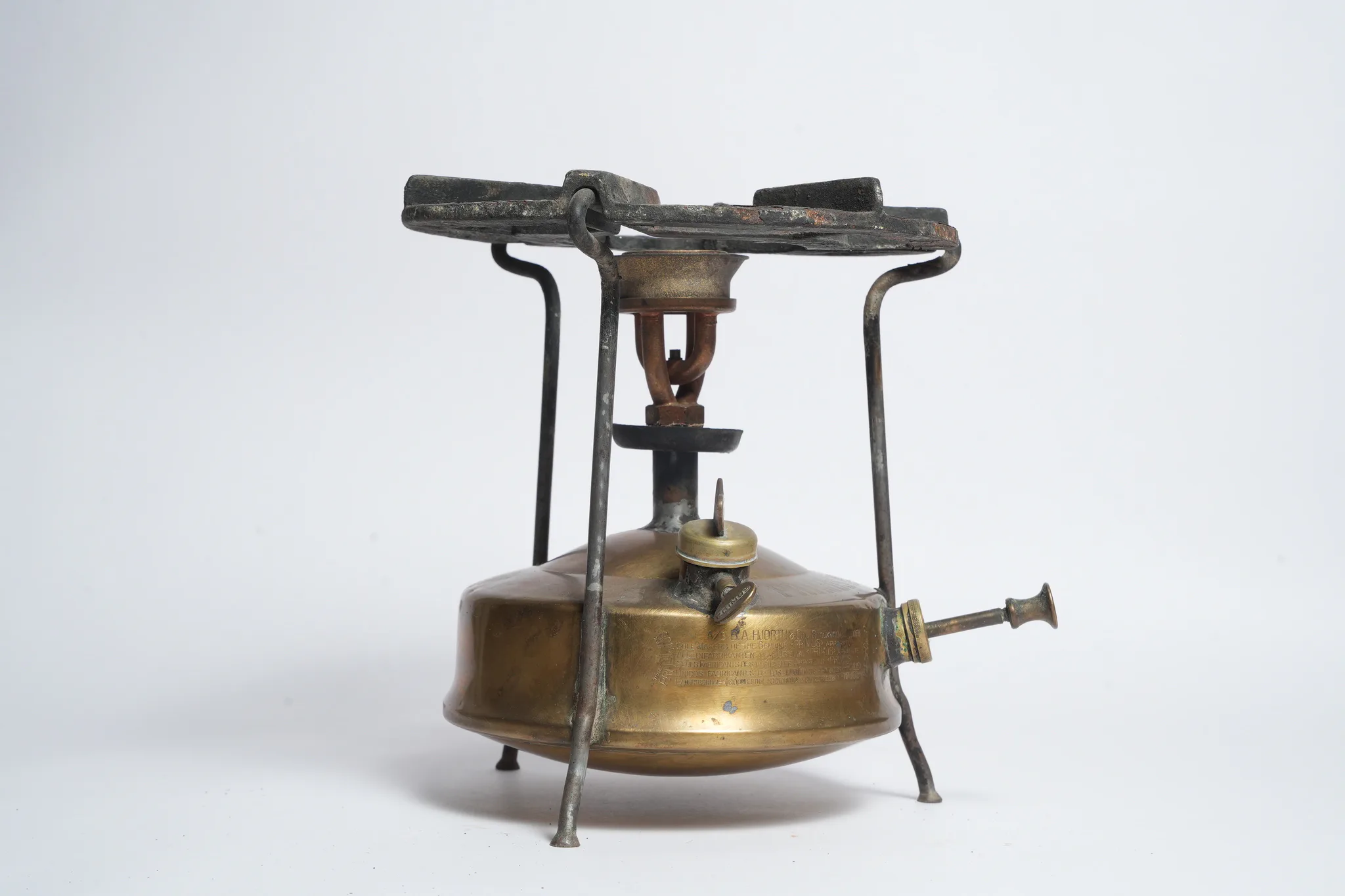 Primax No. 1 Brass Kerosene Pressure Stove — photograph 3