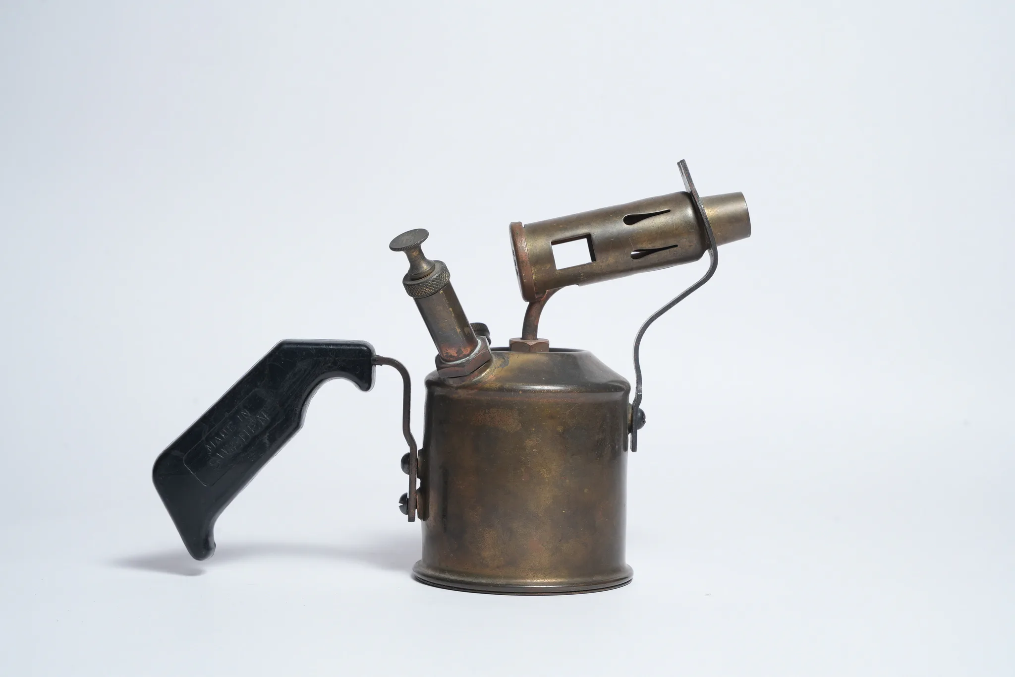 Primus 630 N Brass Kerosene Blowtorch — photograph 1