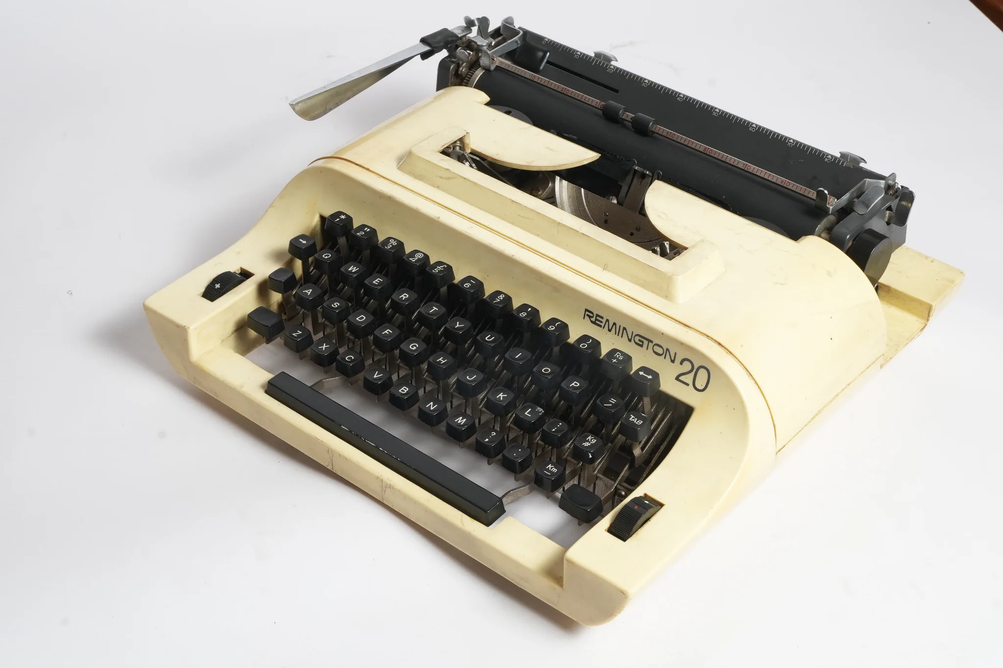 Remington 20 Portable Manual Typewriter — photograph 5