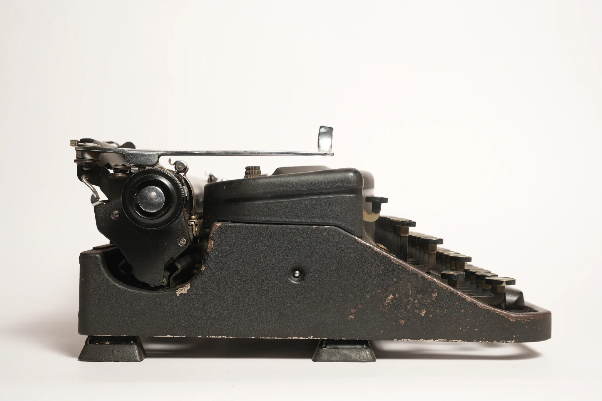 Remington Model 1 Portable Typewriter — photograph 2