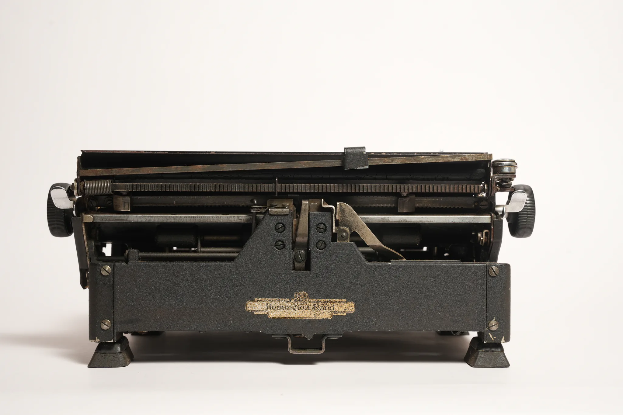 Remington Model 1 Portable Typewriter — photograph 3