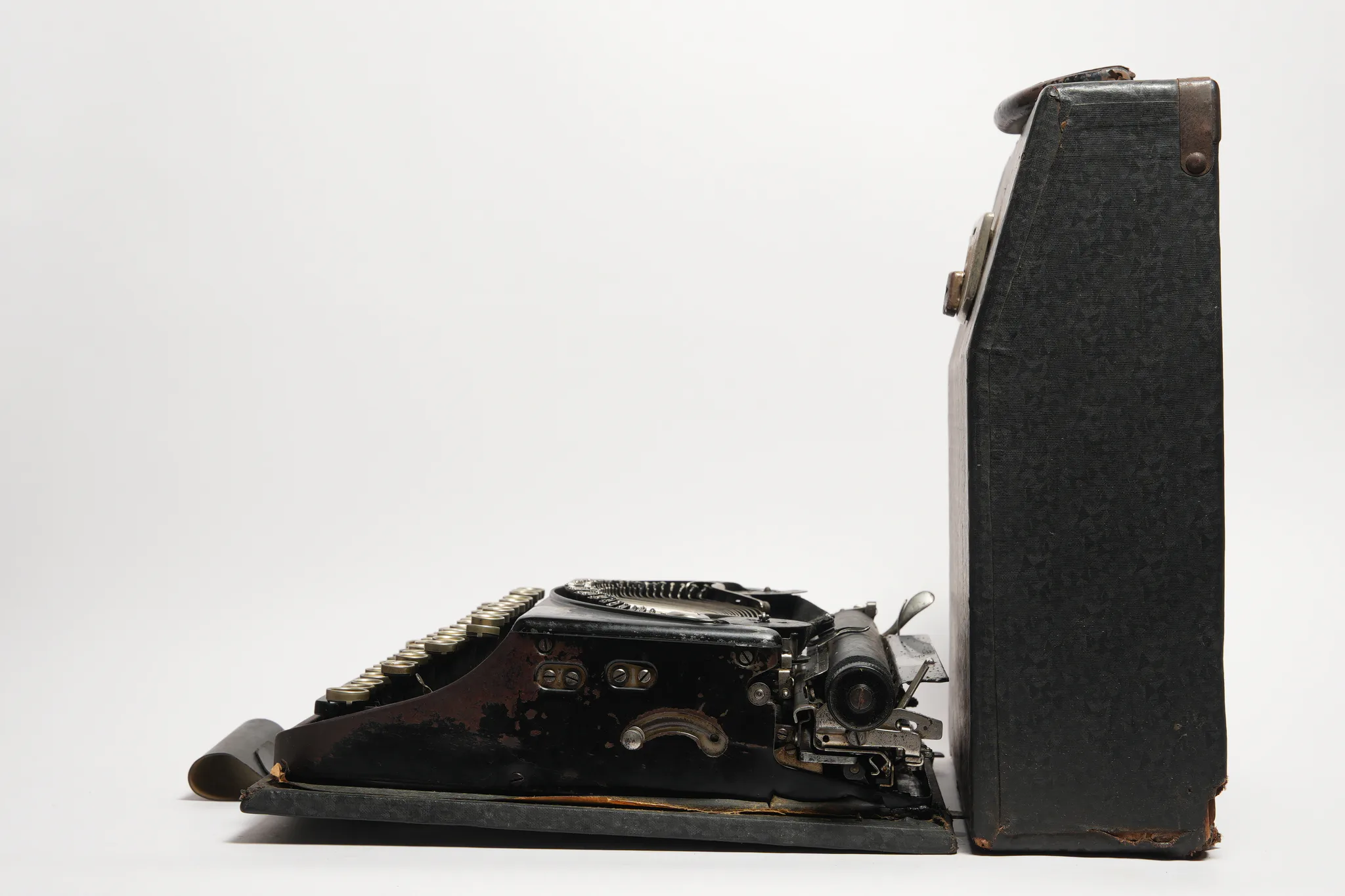 Remington Portable Typewriter Model 1 — photograph