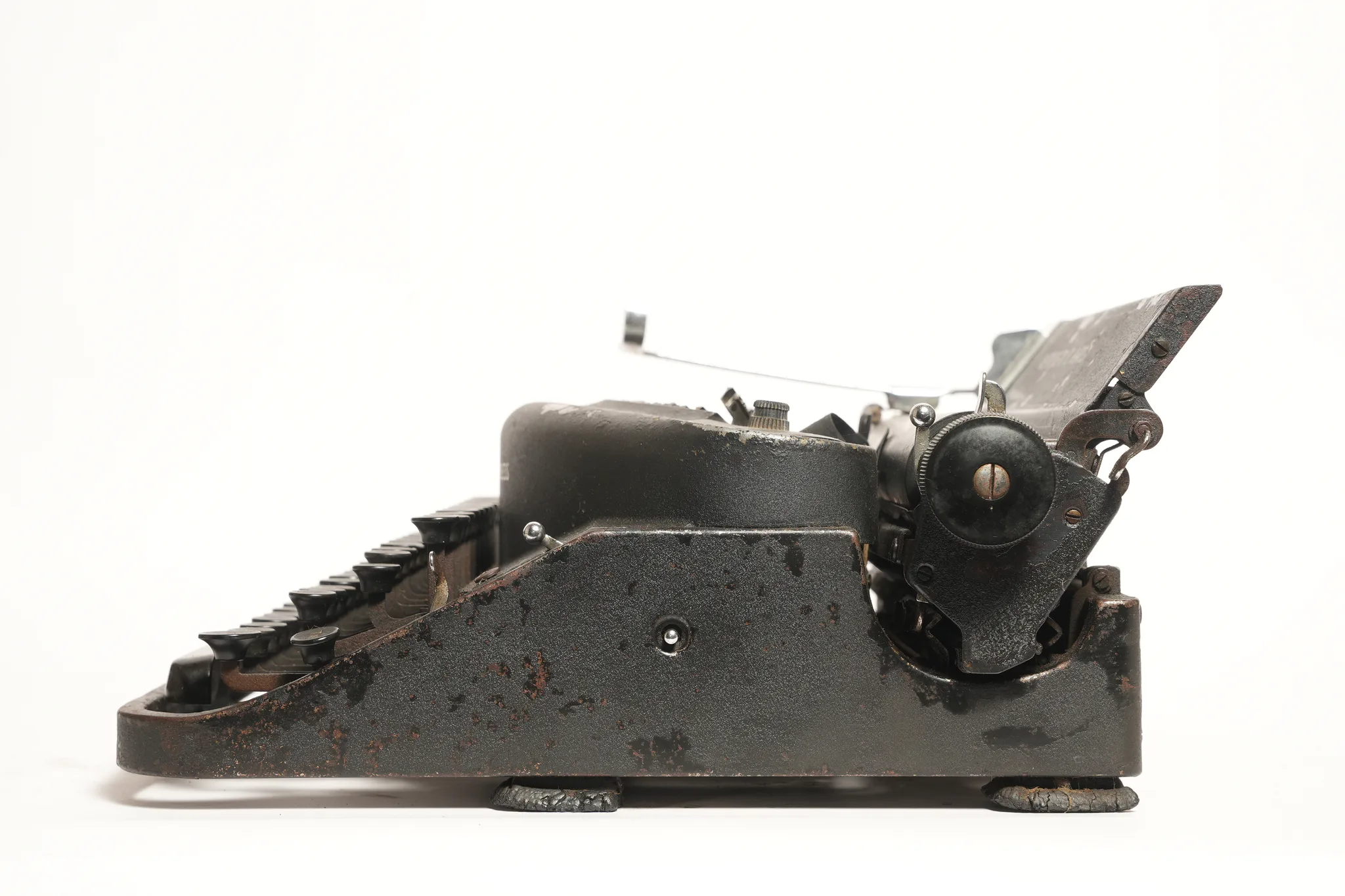 Remington Rand Noiseless Portable Typewriter — photograph 3