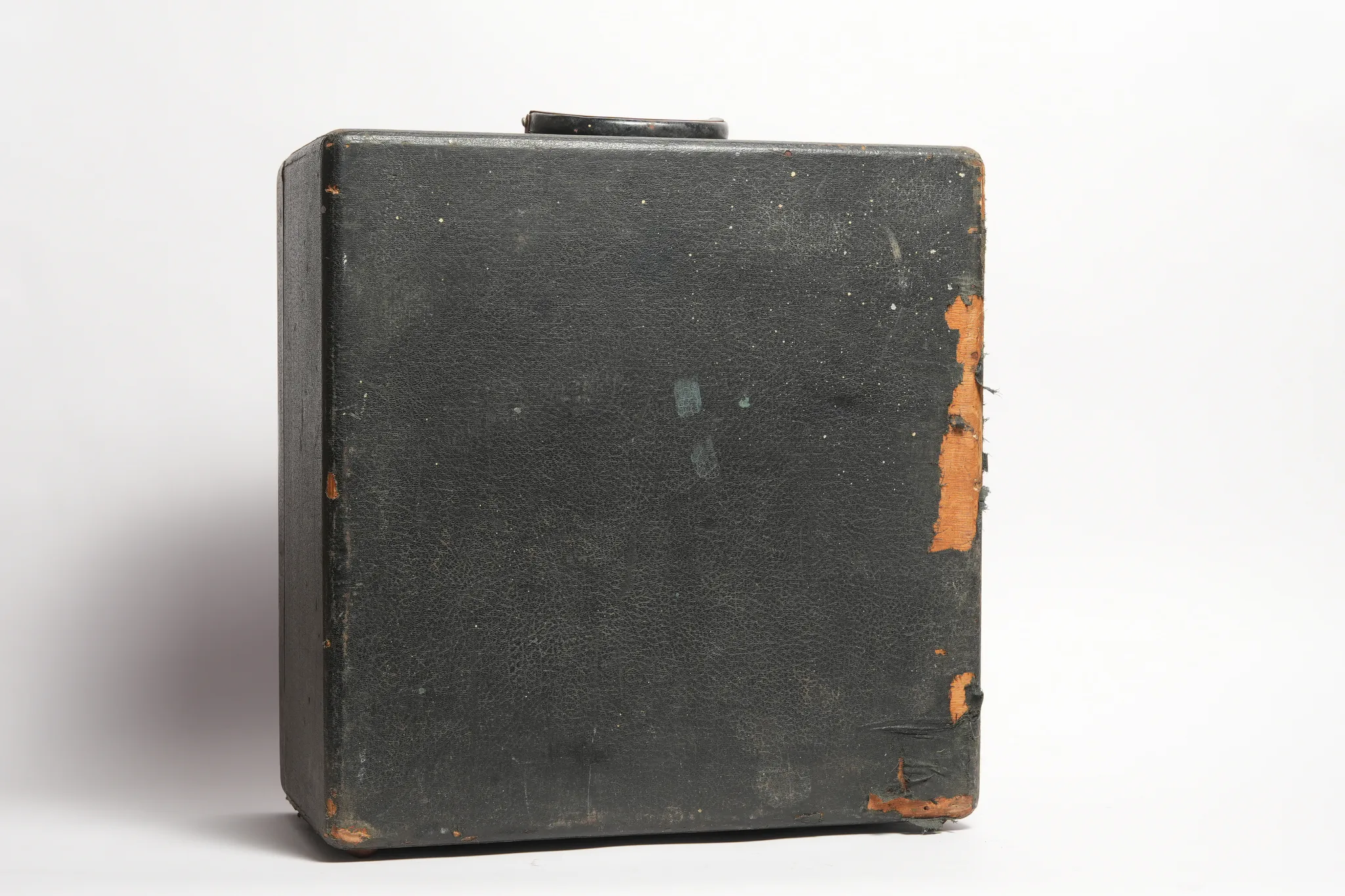 Remington Rand Noiseless Portable Typewriter with Case — photograph