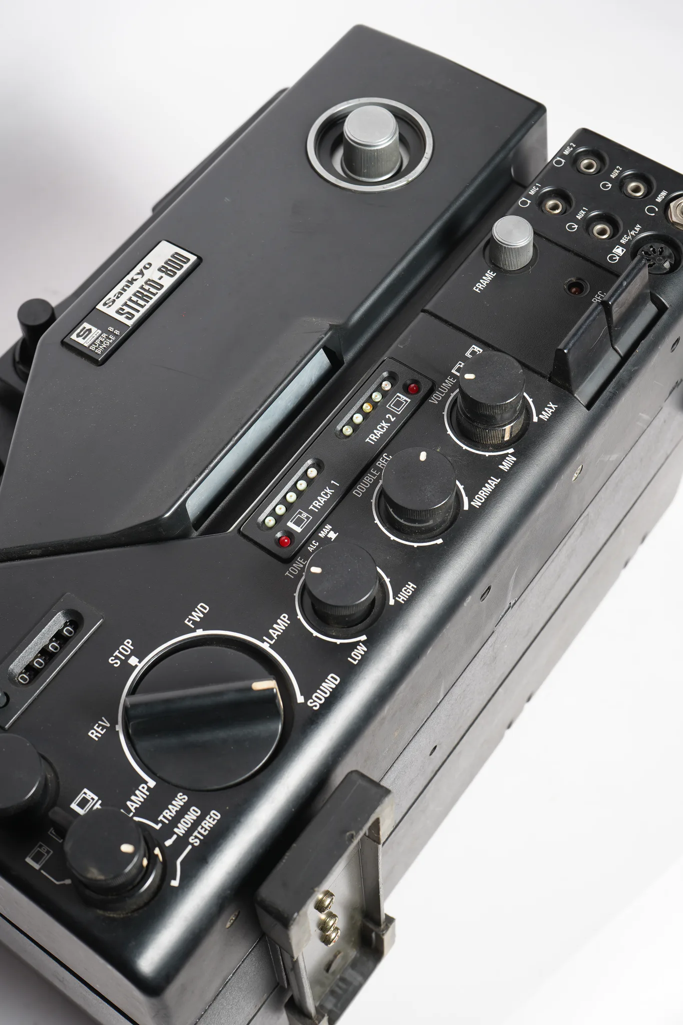 Sankyo Stereo-800 Super 8 Sound Projector — photograph