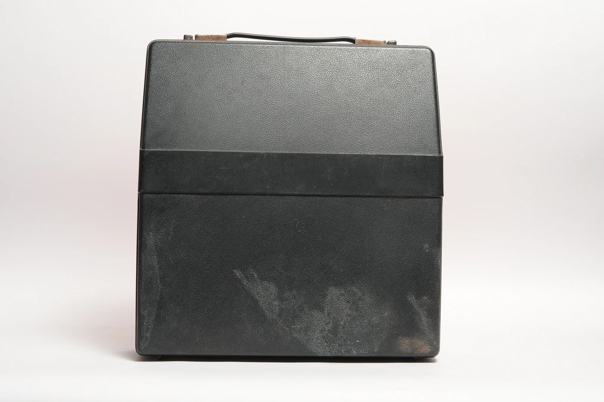 Silver-Reed 200 Portable Orange Typewriter — photograph