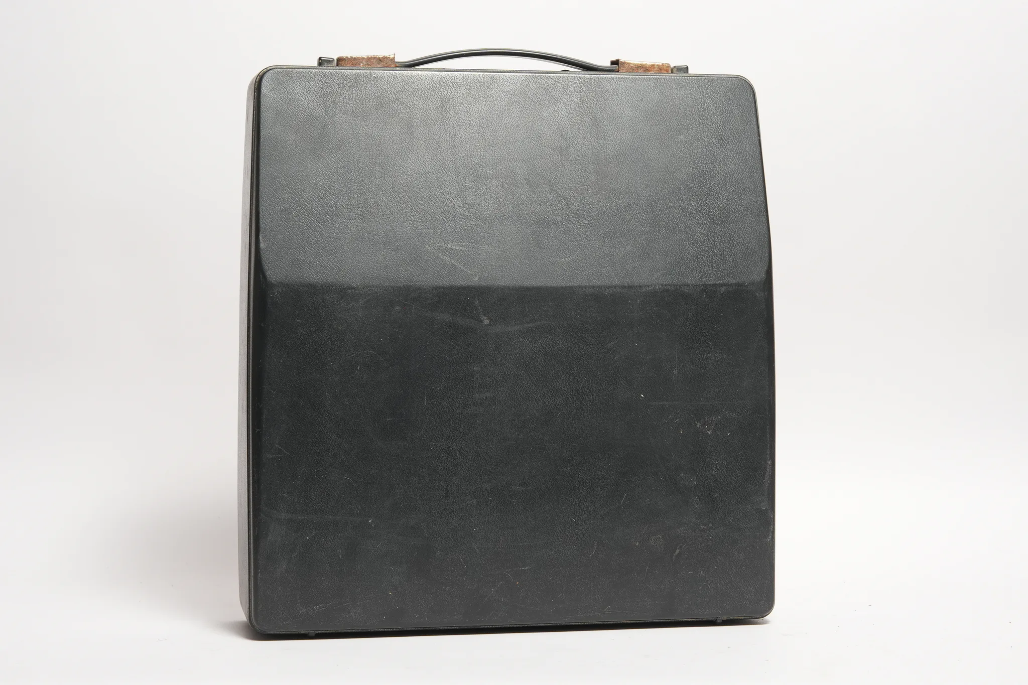 Silver-Reed Silverette II Portable Typewriter — photograph
