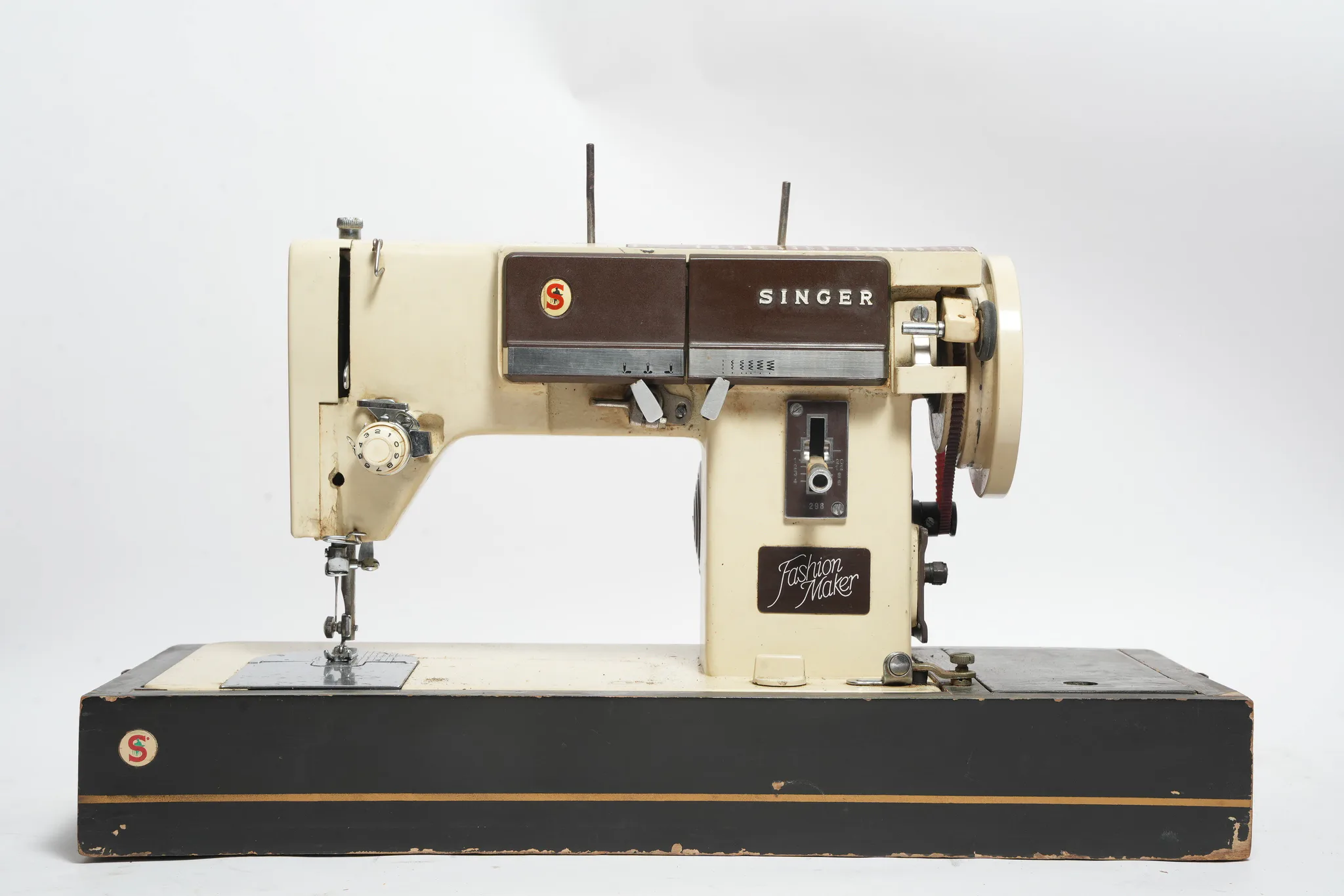 Singer Fashion Maker 298 Sewing Machine — Industrial Heritage