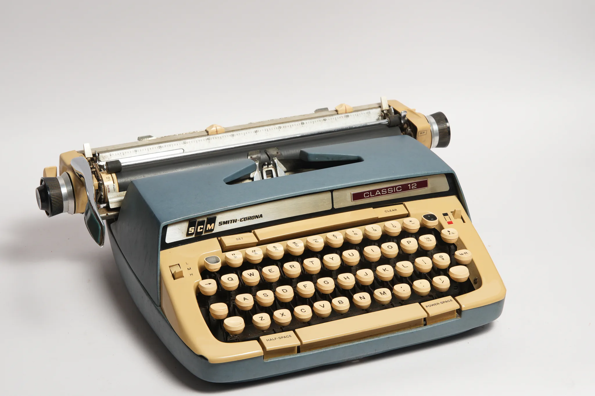 Smith-Corona Classic 12 Portable Typewriter with Case — photograph