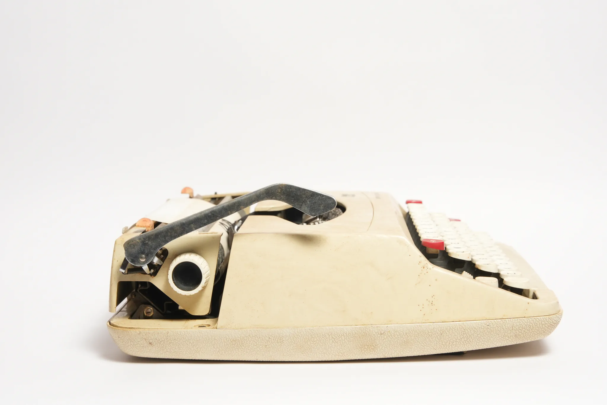 Smith-Corona Portable Typewriter Made in England — photograph