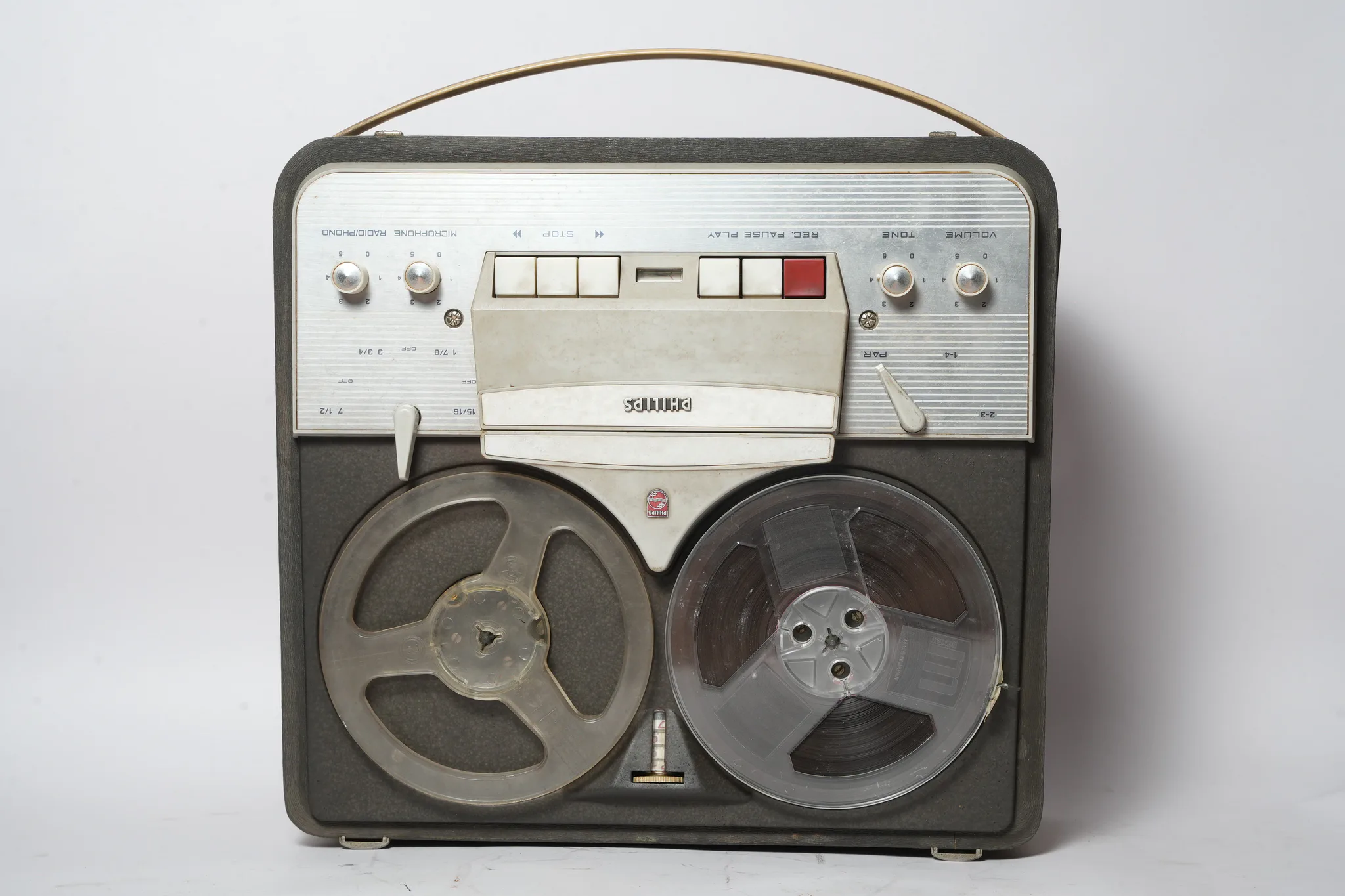 Telefunken Magnetophon 75 Reel-to-Reel Tape Recorder — photograph 3