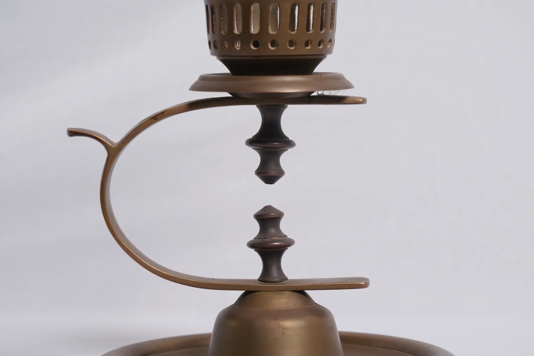 Vintage Brass Balancing Candle Holder with Counterweight — photograph