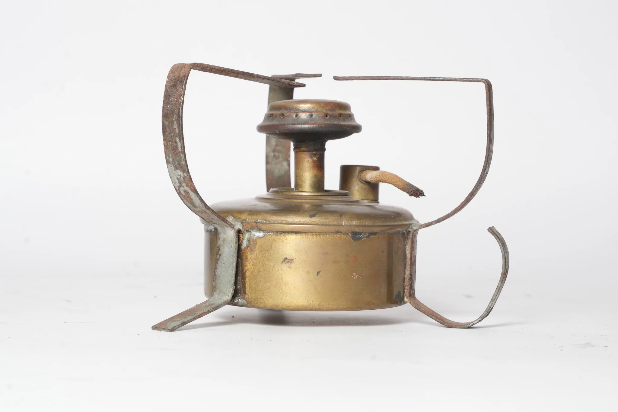 Vintage Brass Spirit Stove with Trivet Legs — photograph 2